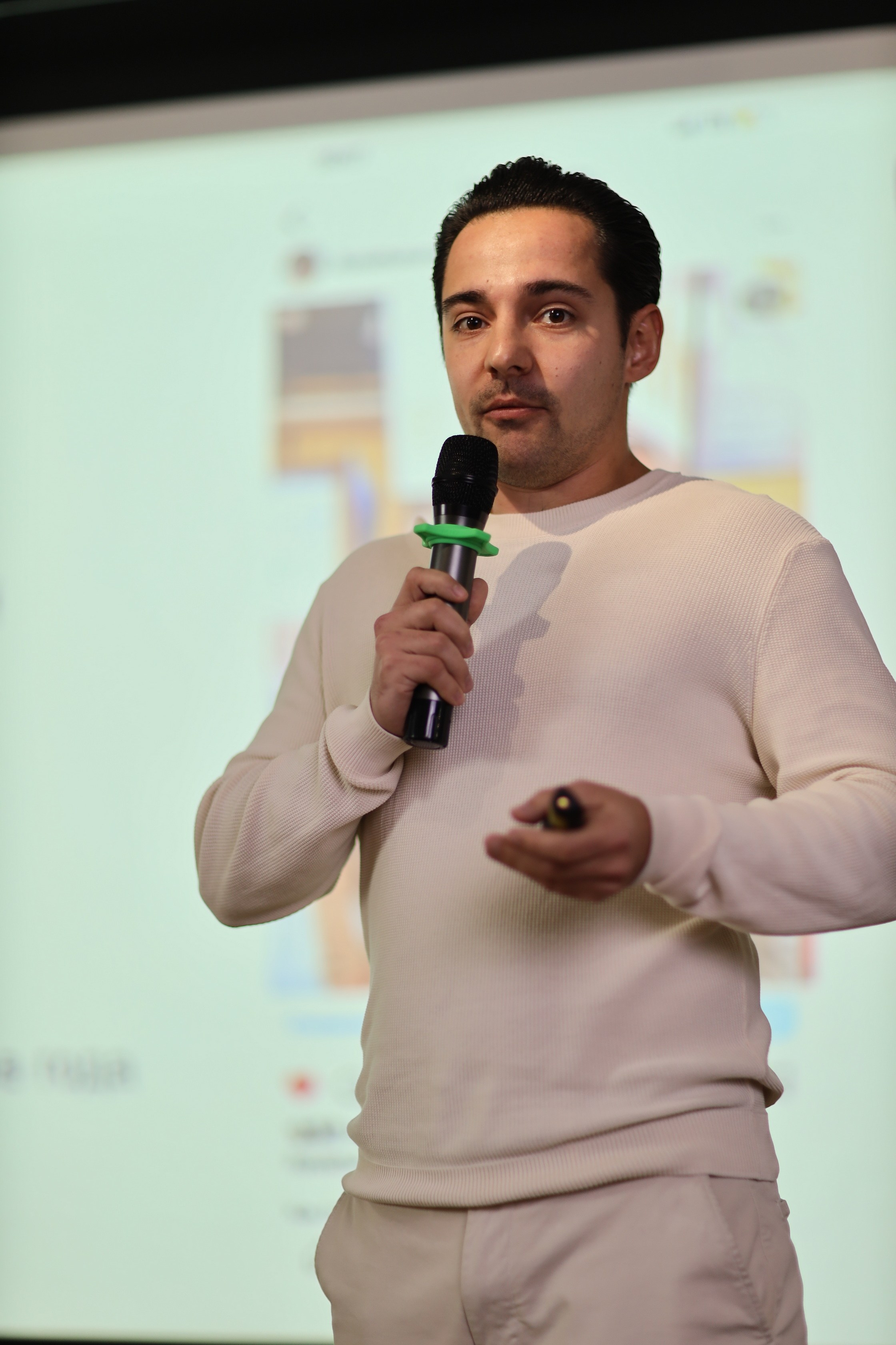 МастерМайнд 1.2. Съемка в студии под ваш запрос, студийные съемки, фотографии архитектурных объектов — Александр Евстигнеев — фотограф Москва