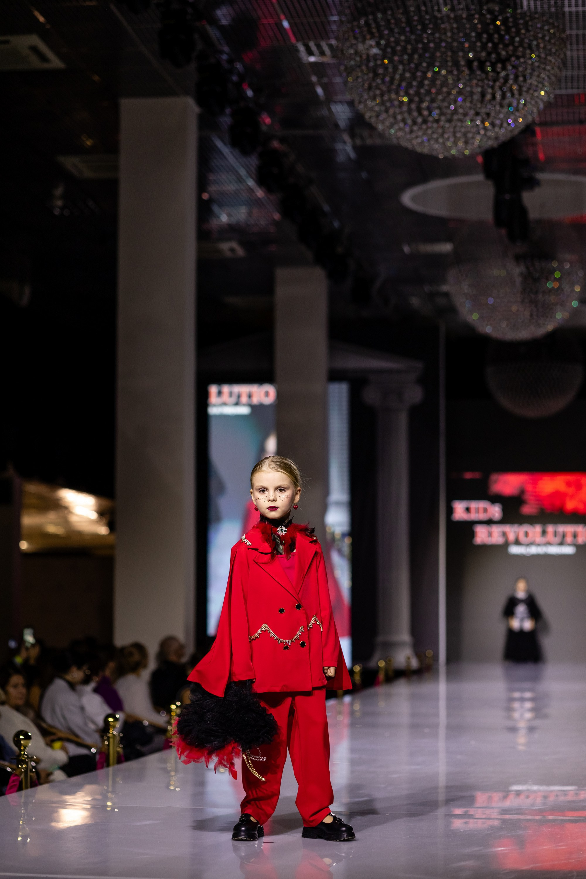 ESTET FASHION WEEK (KIDs REVOLUTION). Татьяна Чернышова свадебный фотограф Москва