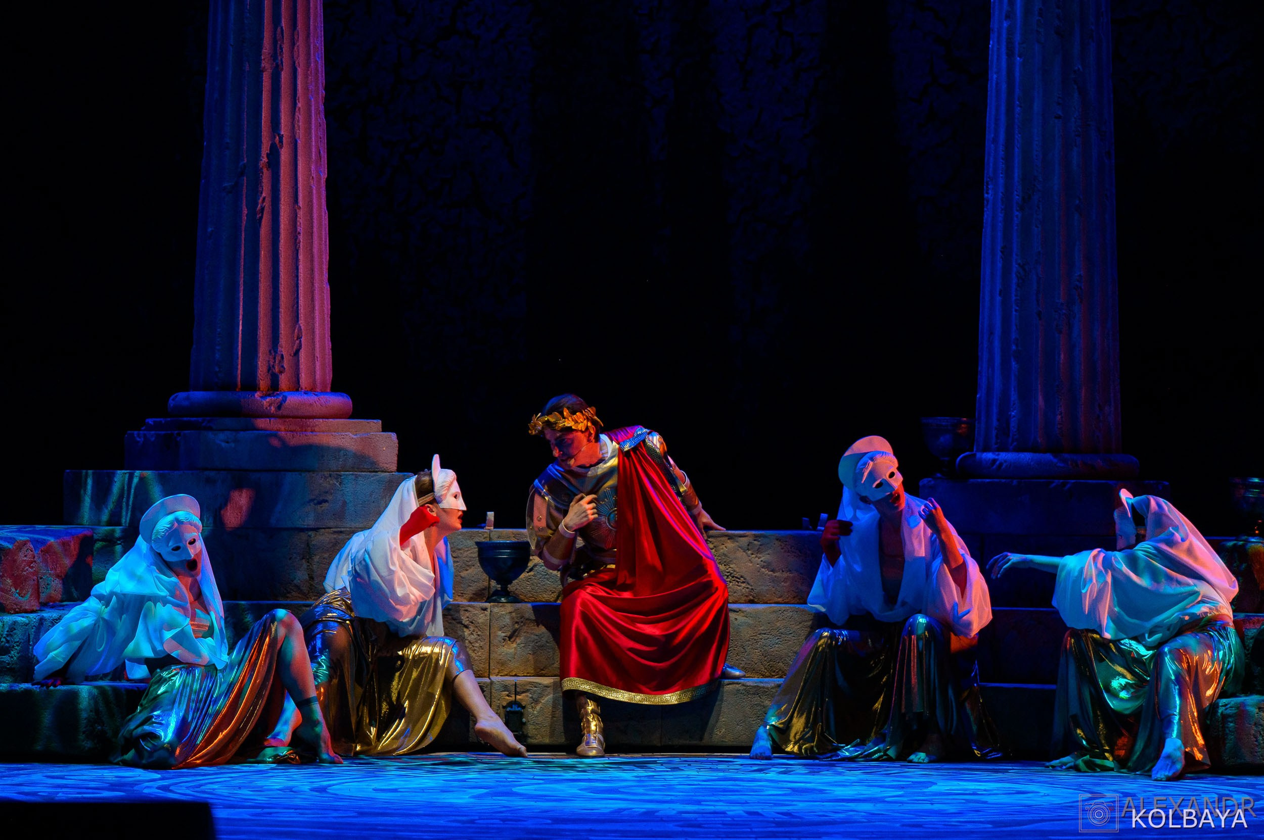 Фоторепортаж со спектакля Гладиатор в Театре Терезы Дуровой. Концертный и театральный репортажный фотограф в Москве Александр Колбая