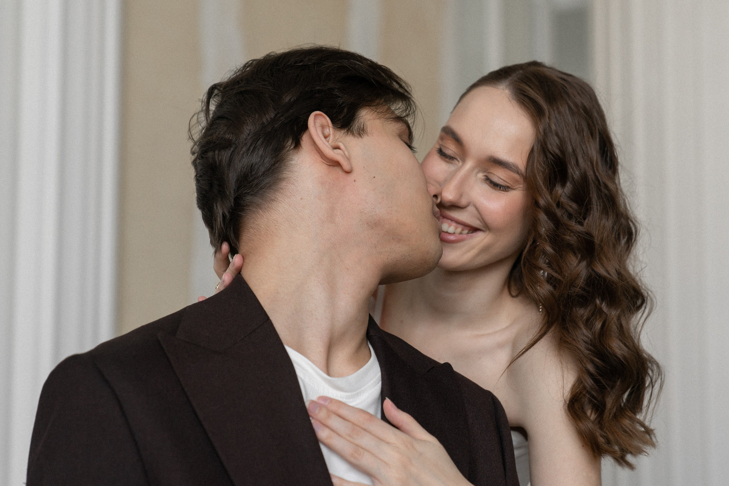 Мария & Никита. Свадебная история в студии. Эстетичная фото- и видеосъёмка Ирина Арсентьева. Челябинск и весь мир