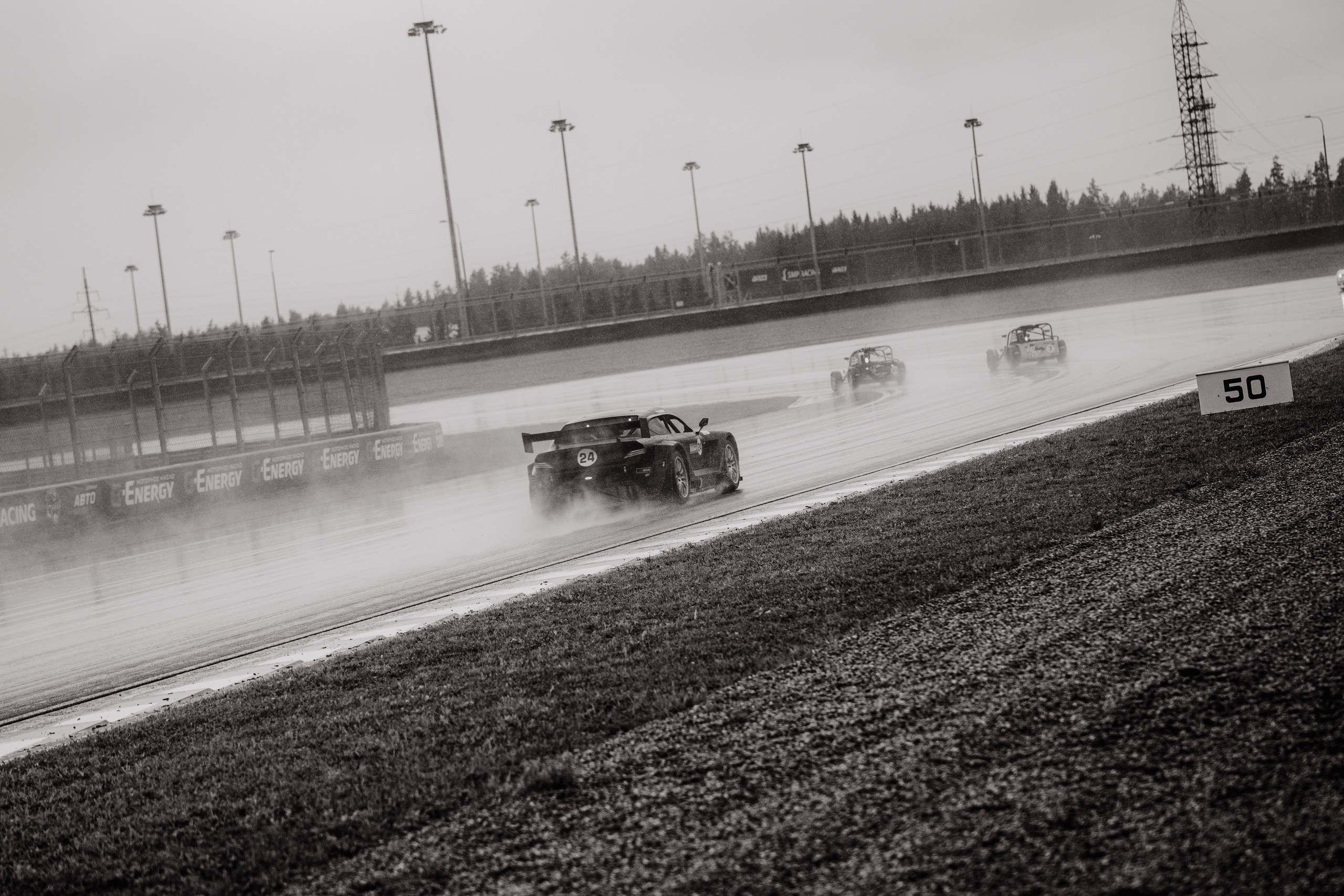 Гонки в Игора Драйв. Night2Day Санкт-Петербург