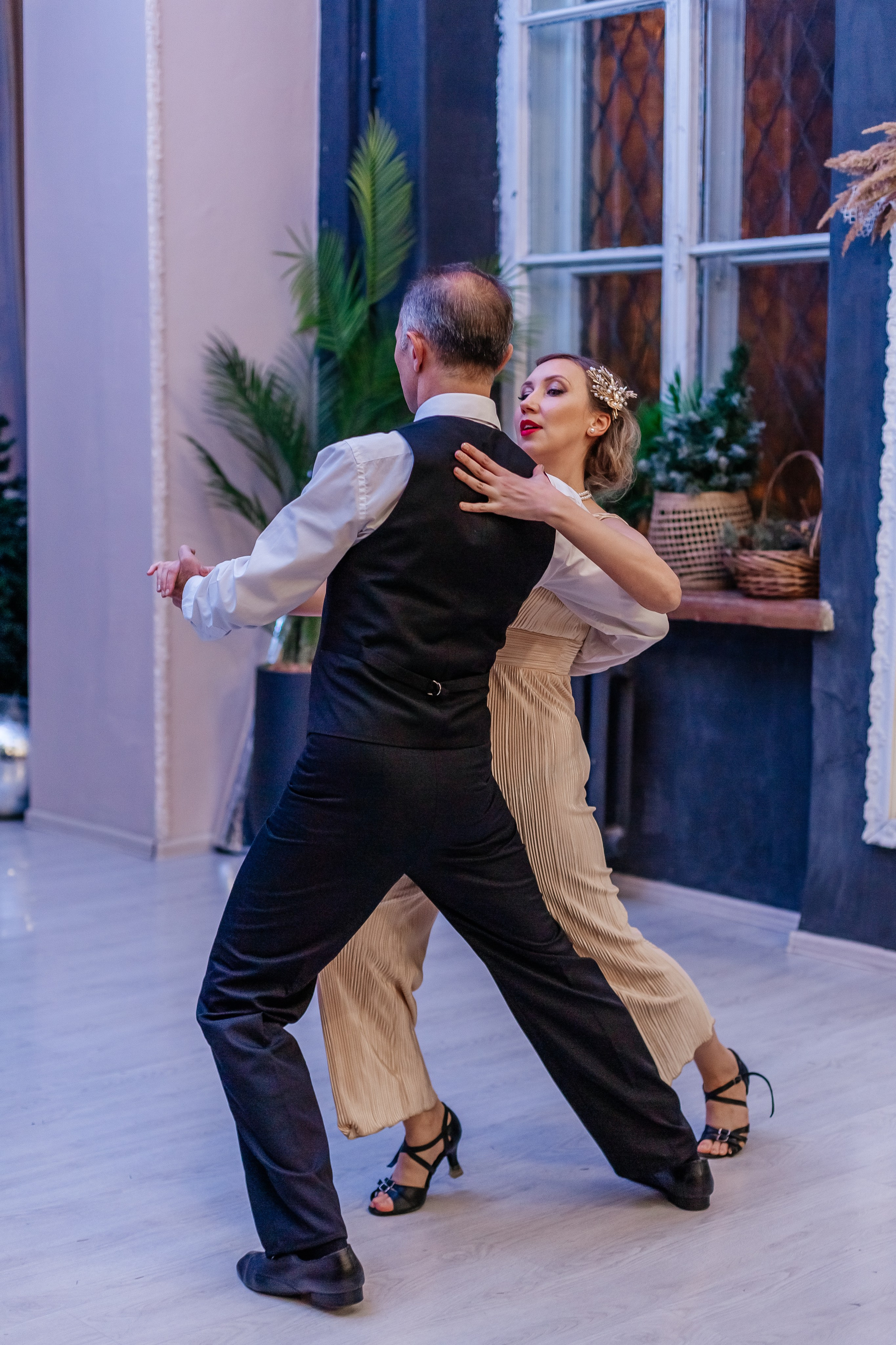 Новогодняя танцевальная хастл-вечеринка в стиле Гетсби. Фотограф Краснодар Марго Хелбен