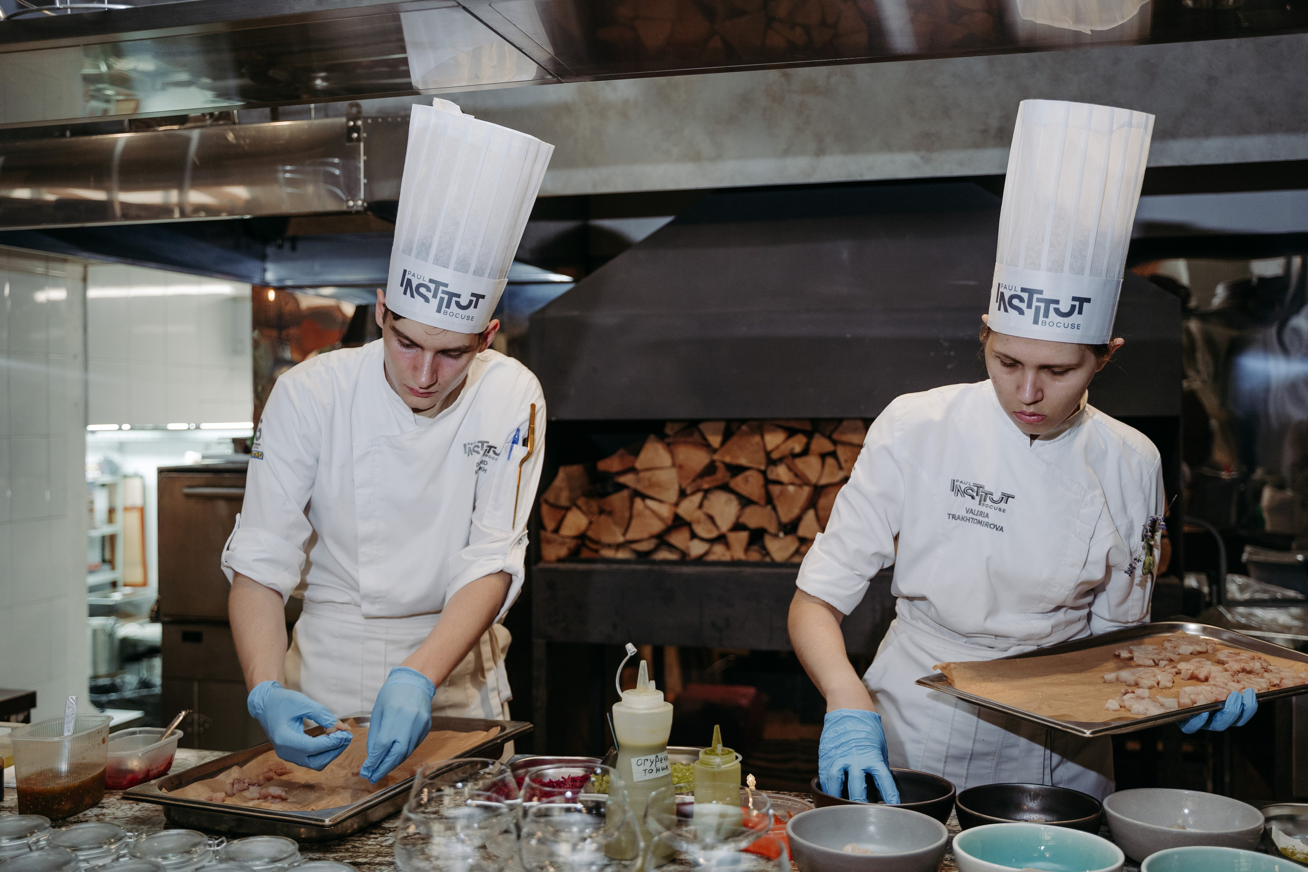 Открытый ужин с Mishlen Шеф Поварами. Репортажный и свадебный фотограф в Москве Рая Небогатова