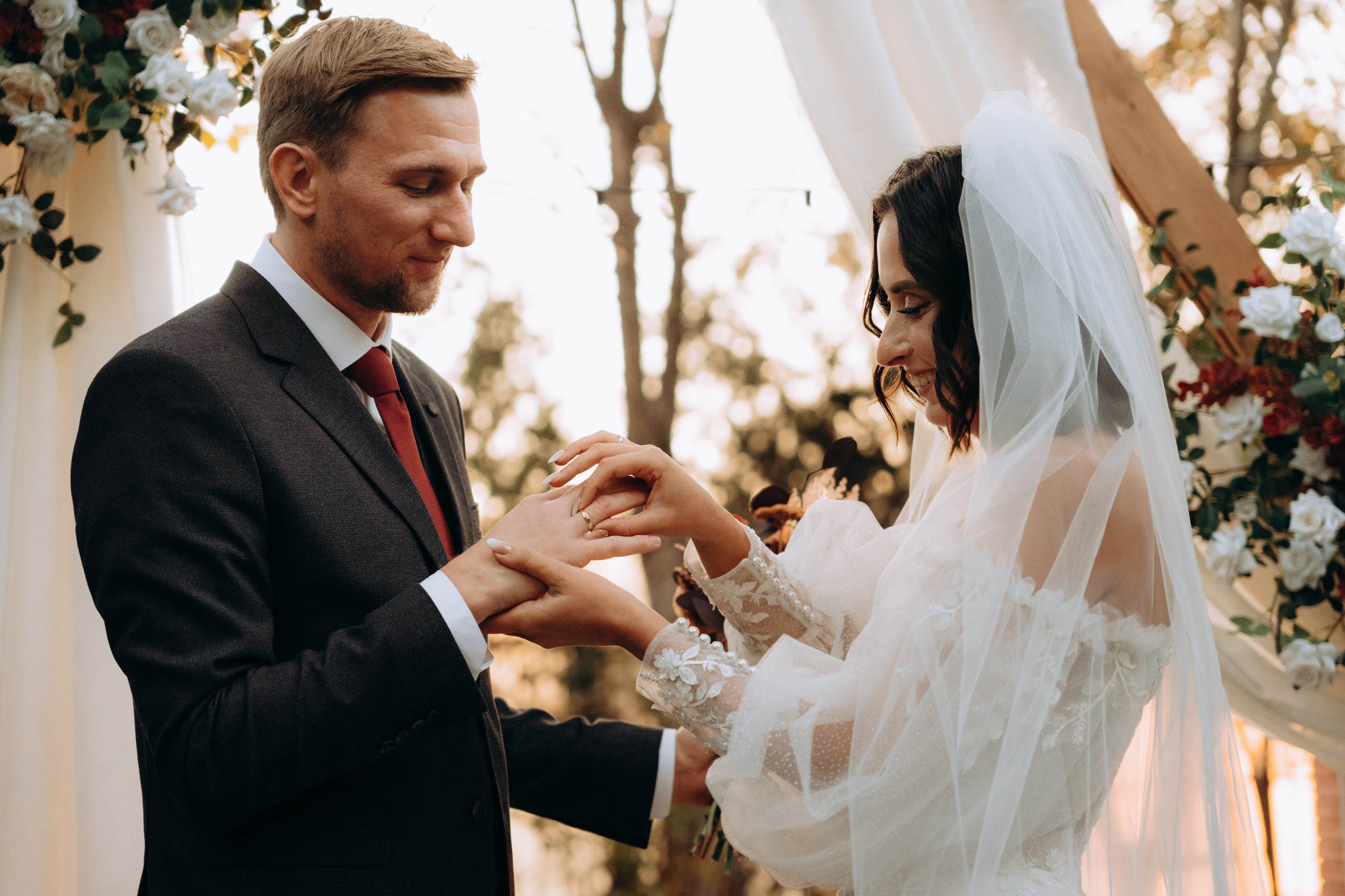 фотосессия свадебной церемонии осенью в крыму