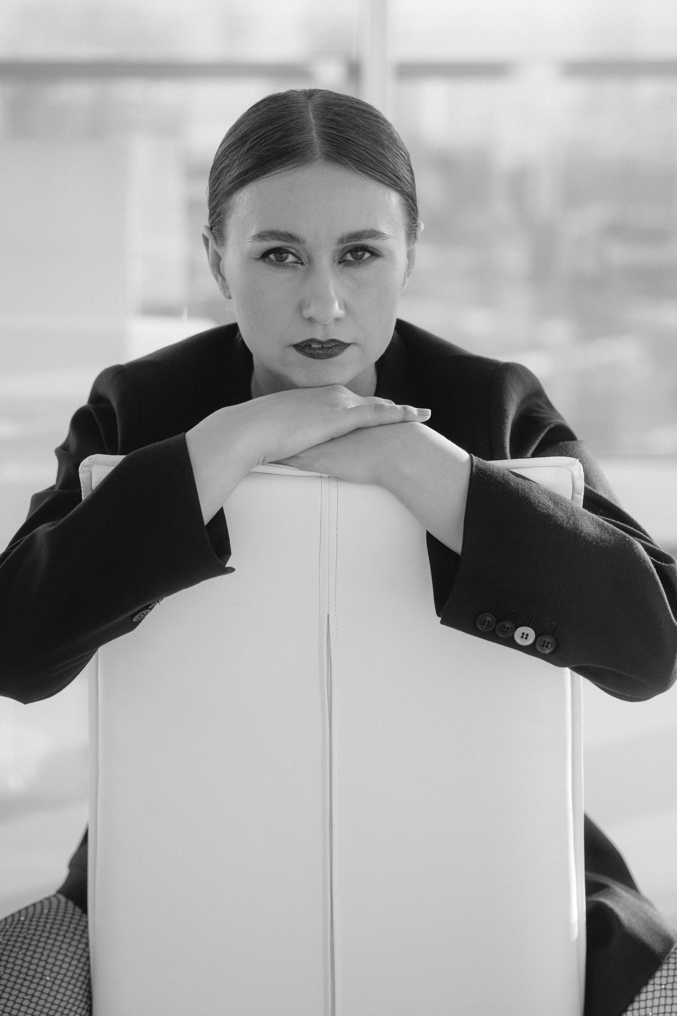 Лариса. Black in White. Портретный фотограф в Санкт-Петербурге Дмитриева Наталия