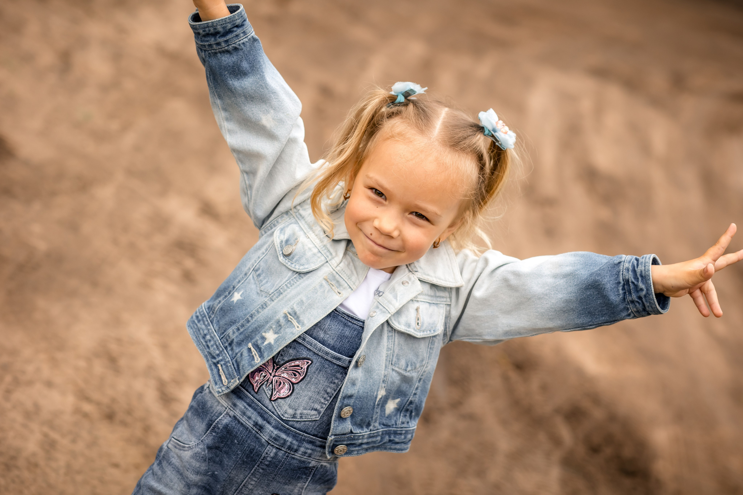 Катя с детками