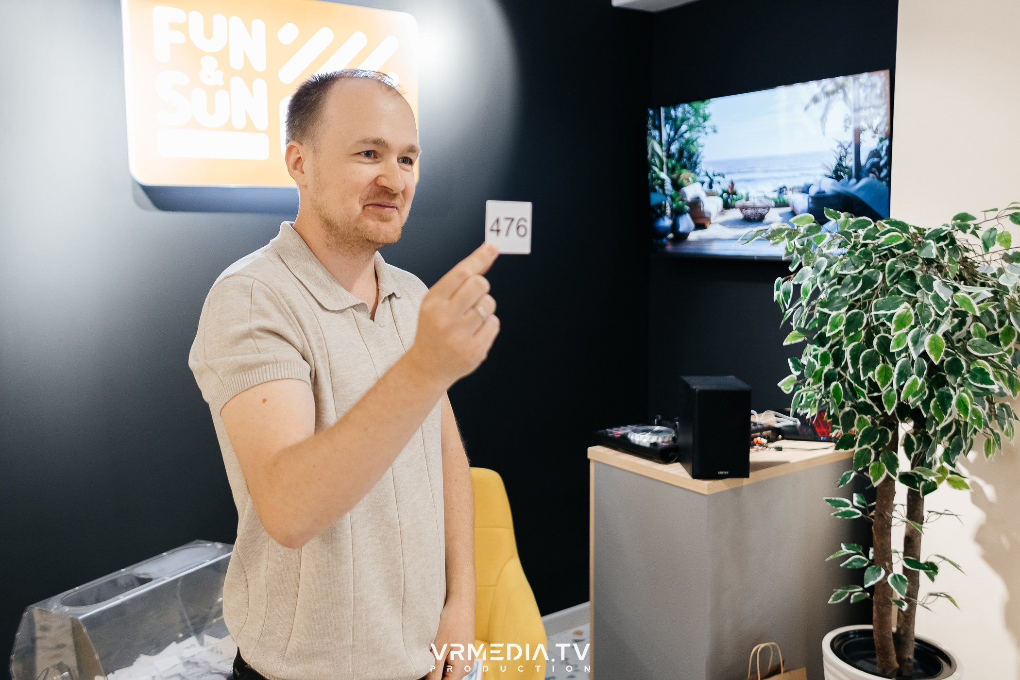 Business travel brunch