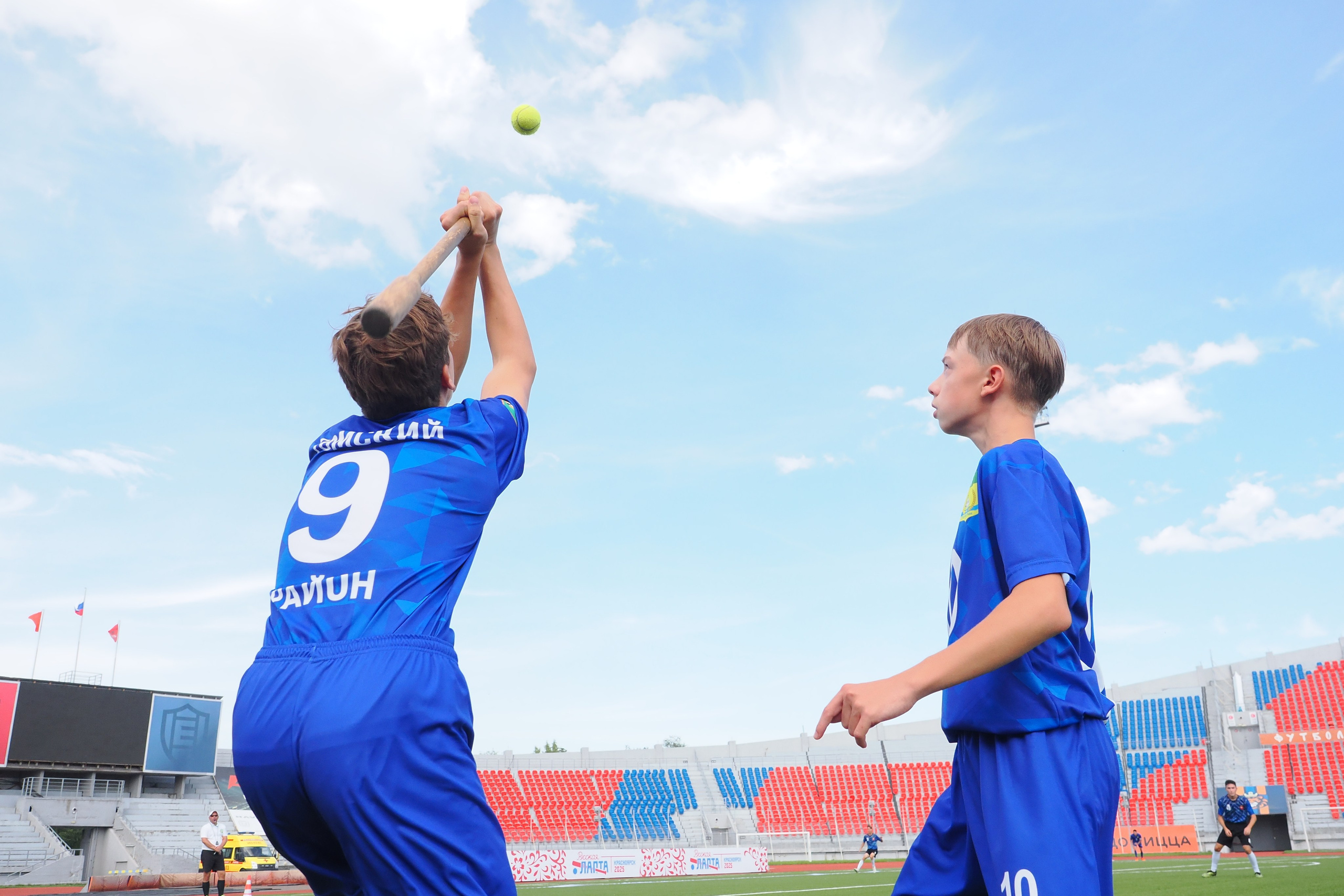 Всероссийские соревнования по русской лапте. Репортажный фотограф Алексей Козьмин
