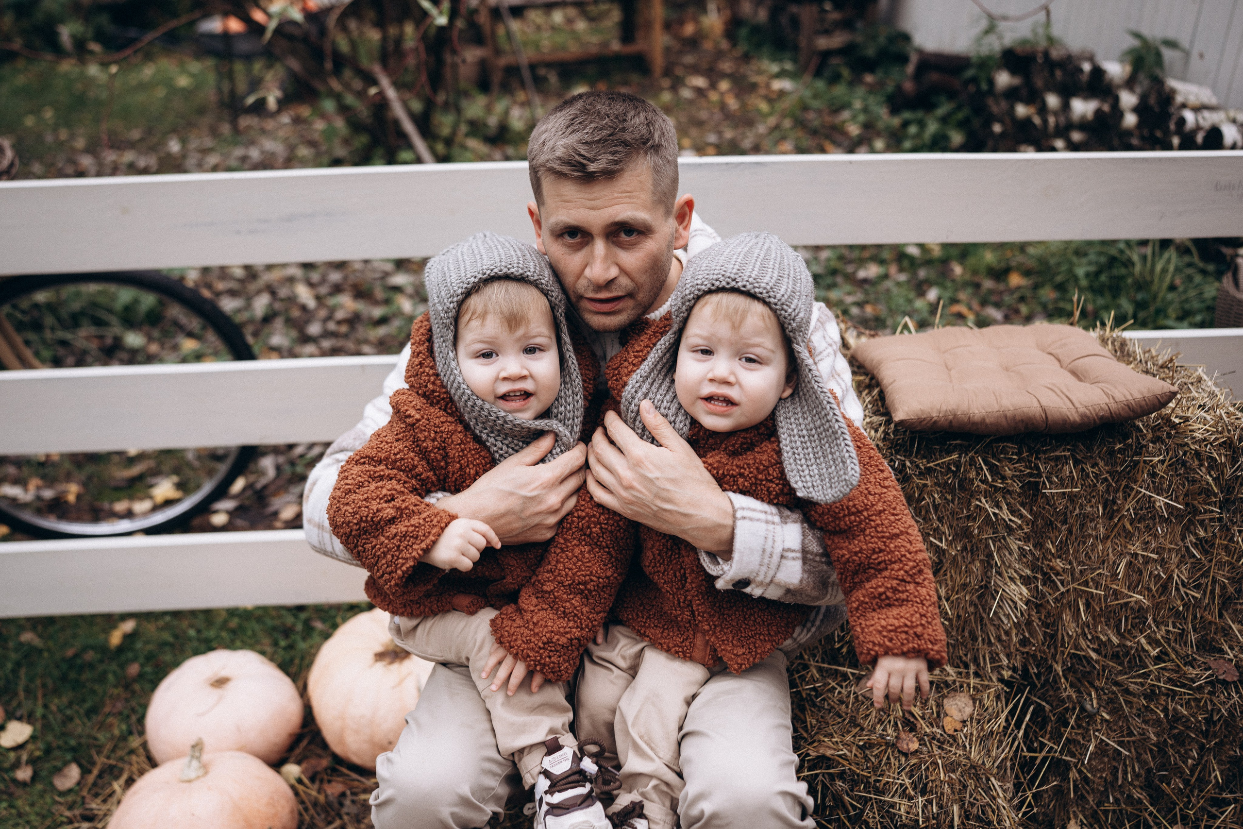 Яна и Ильсур, загородная Фотостудия. Фотограф Новорожденных в Москве. Семейные истории в стиле LIFE