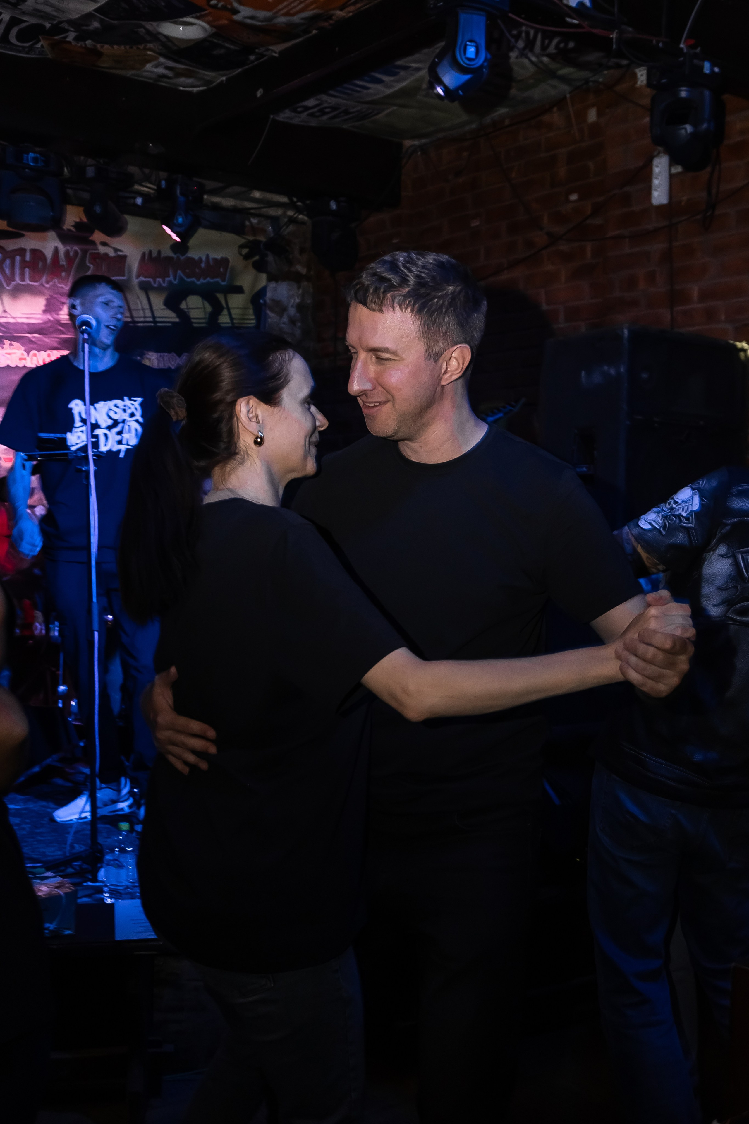 День Рождения Алексея в баре «Белая Лошадь». Фотограф в Волгограде Норченко Светлана