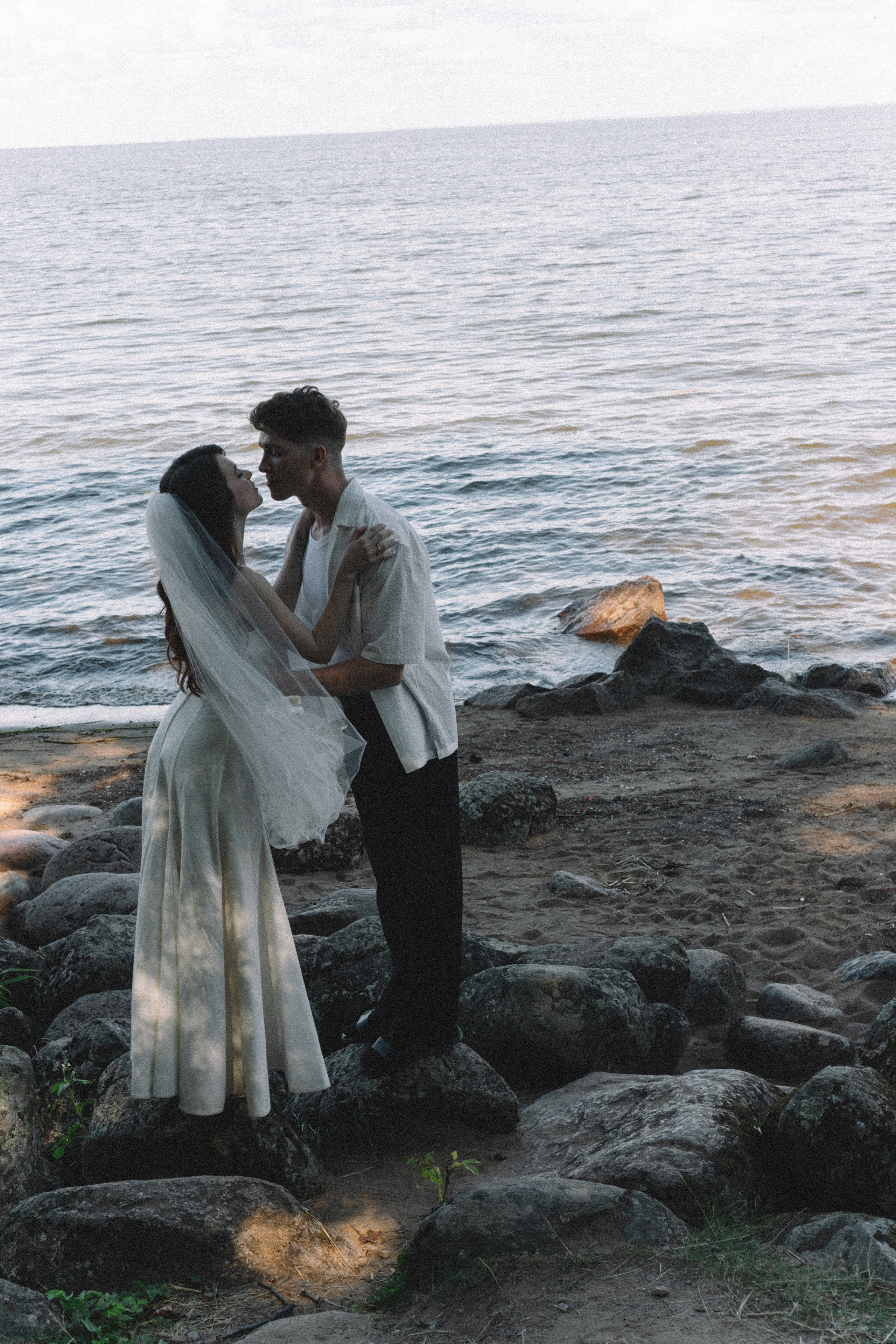 СВАДЕБНАЯ СЬЕМКА В ПЕТЕРГОФЕ И СЬЕМКА РЕПОРТАЖА В ЗАГСЕ ПЕТЕРГОФА. Профессиональный фотограф, Санкт-Петербург — Виктория Богомолова