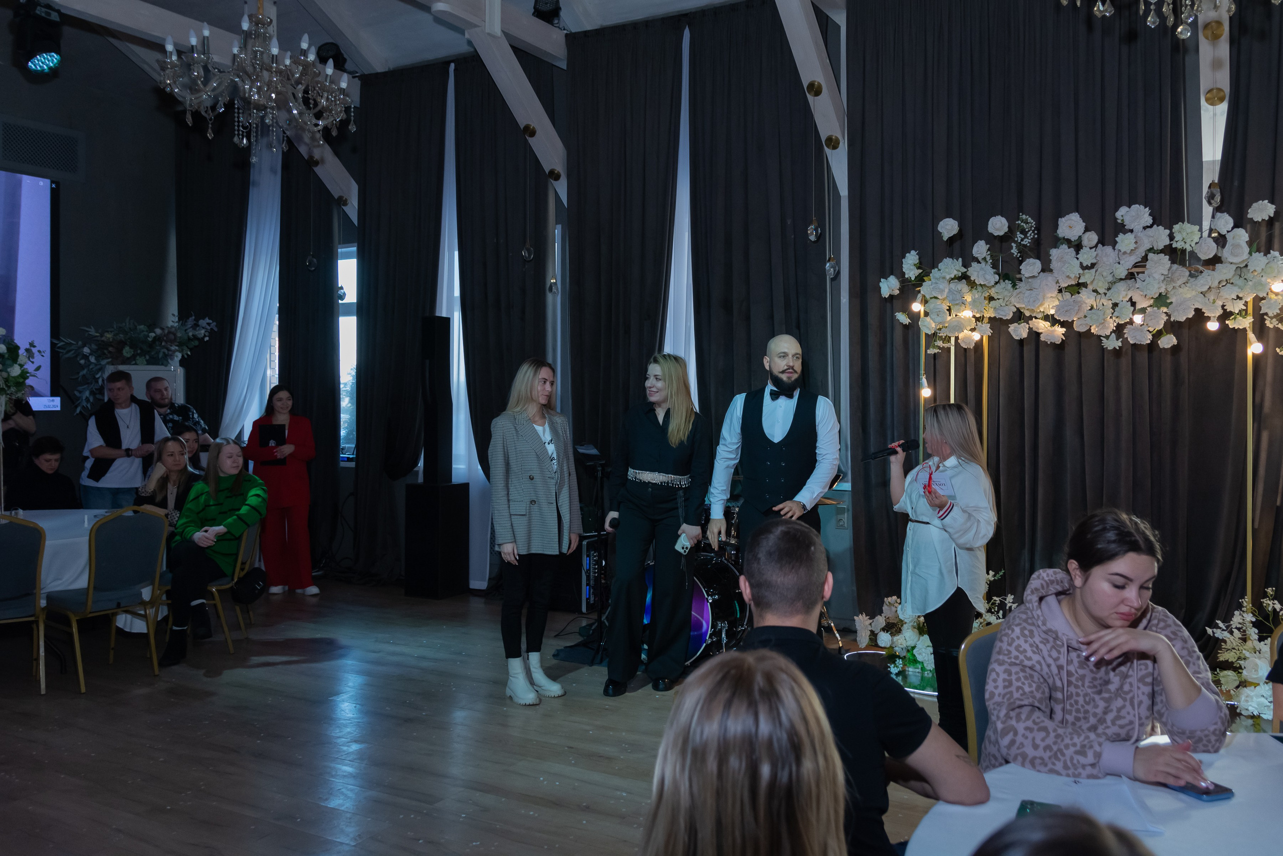 Свадебное чаепитие для молодоженов