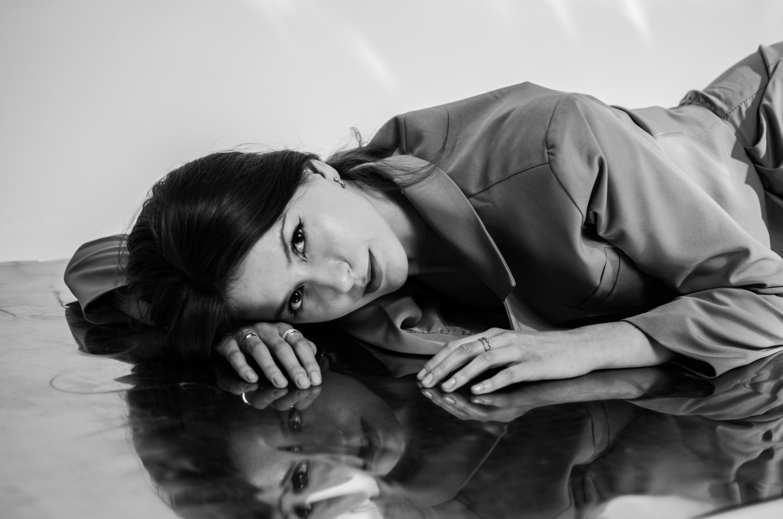 Персональная съемка в фотостудии. ФОТОГРАФ ВОЛГОГРАД ПОЛИНА ЗОЛОТЫХ