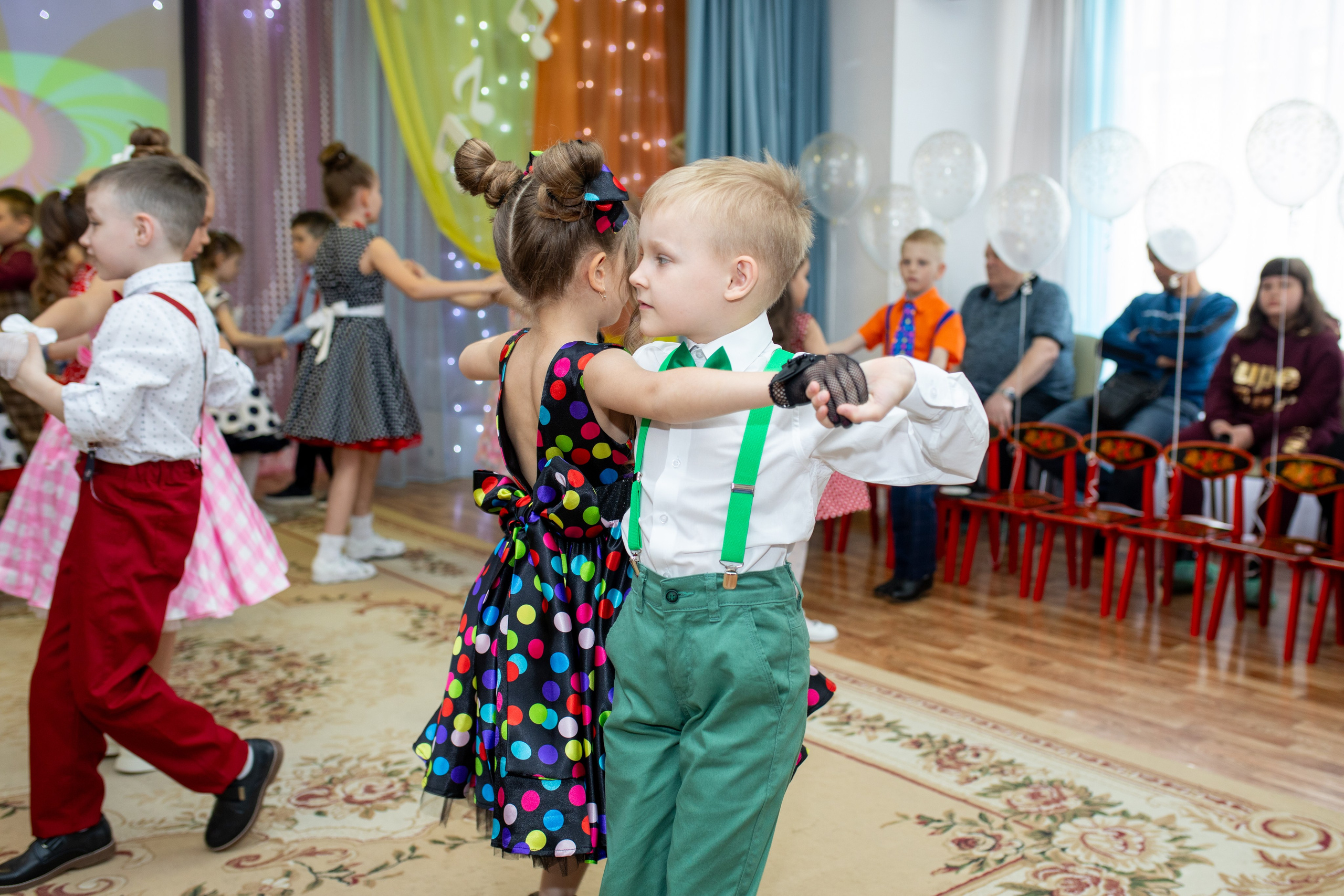 Выпускной «Стиляги». Детский сад «Радуга». Фотограф в Новосибирске Ася Зверева