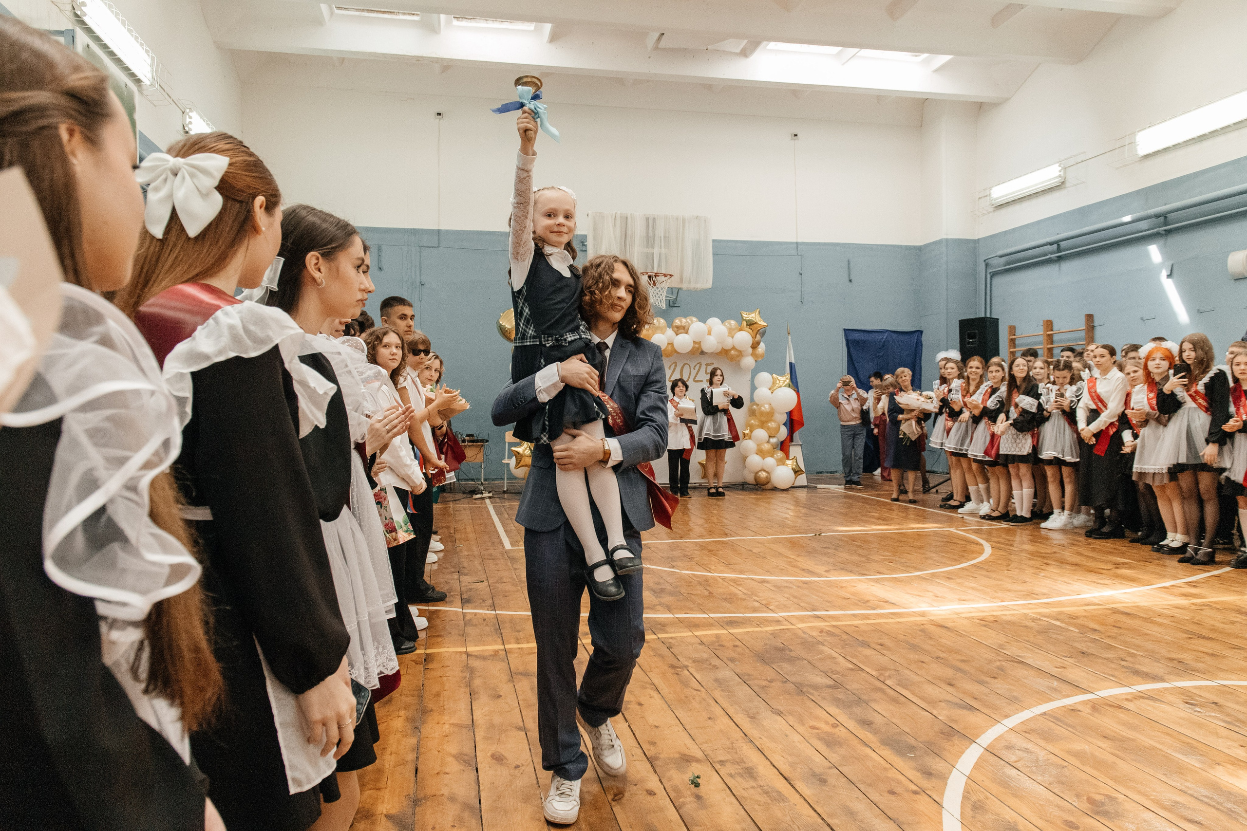 Последний звонок. Фотограф Елена Балакина (Челябинск)