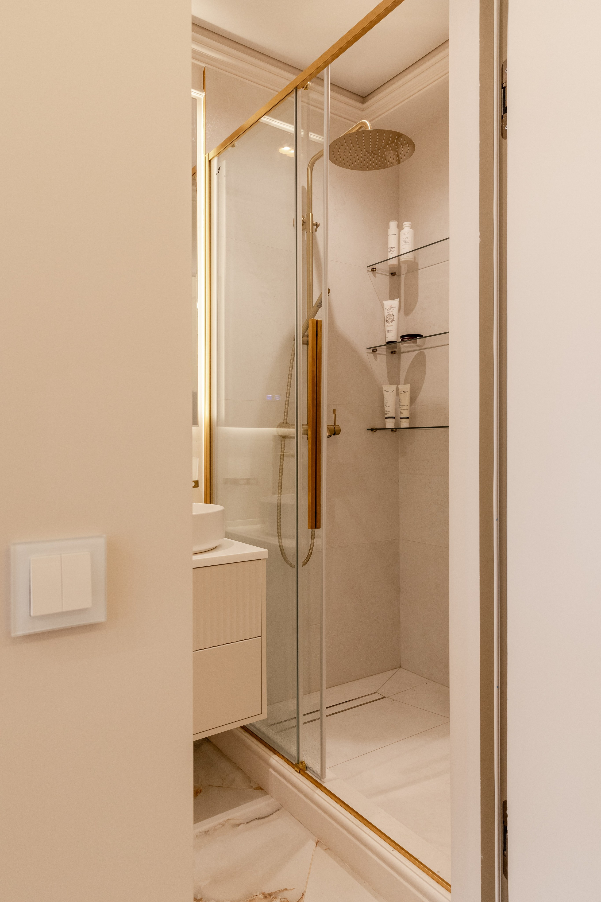 ЖК «Версаль» интерьерная фотосъёмка по проекту @kd_design_sochi. Интерьерный фотограф Москва