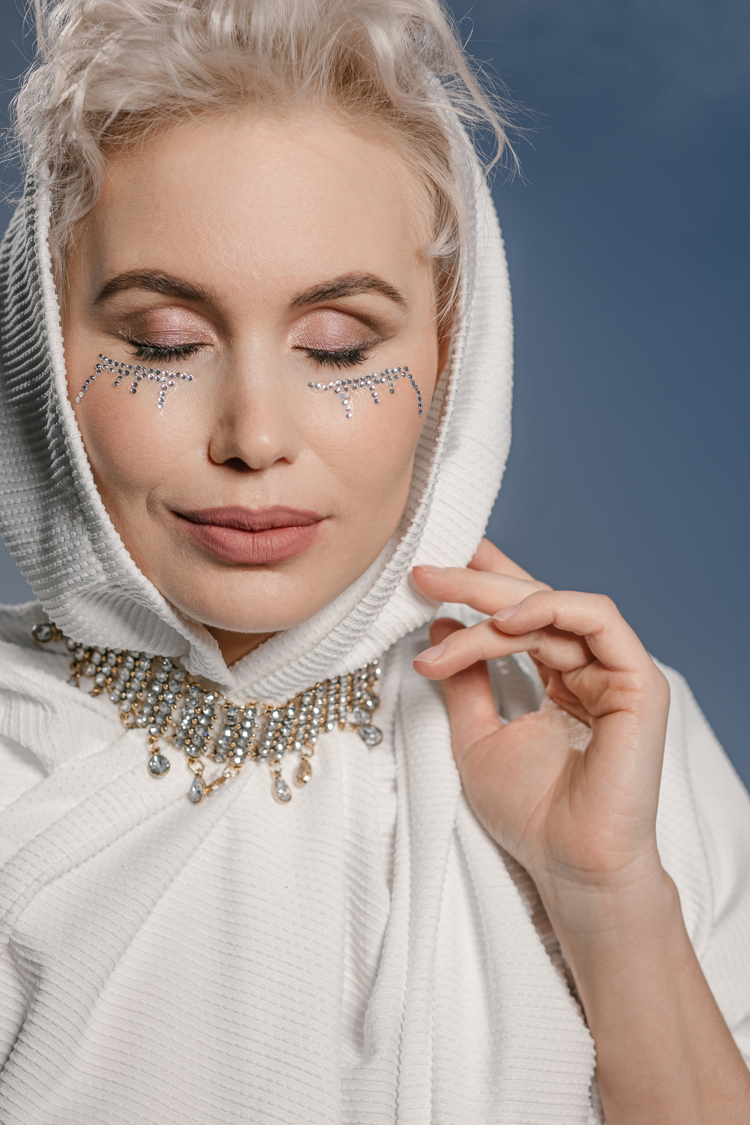 Портретная фотосессия Индиры. Свадебный фотограф Москва