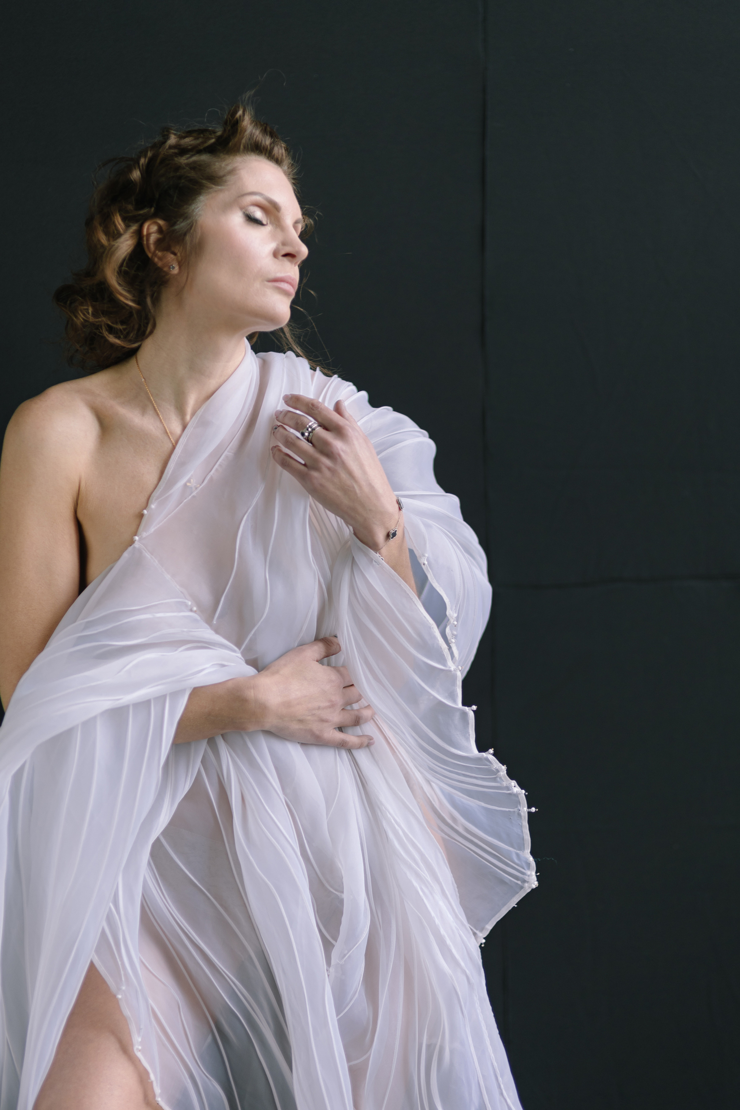 Портретная фотосессия Юли. Свадебный фотограф Москва