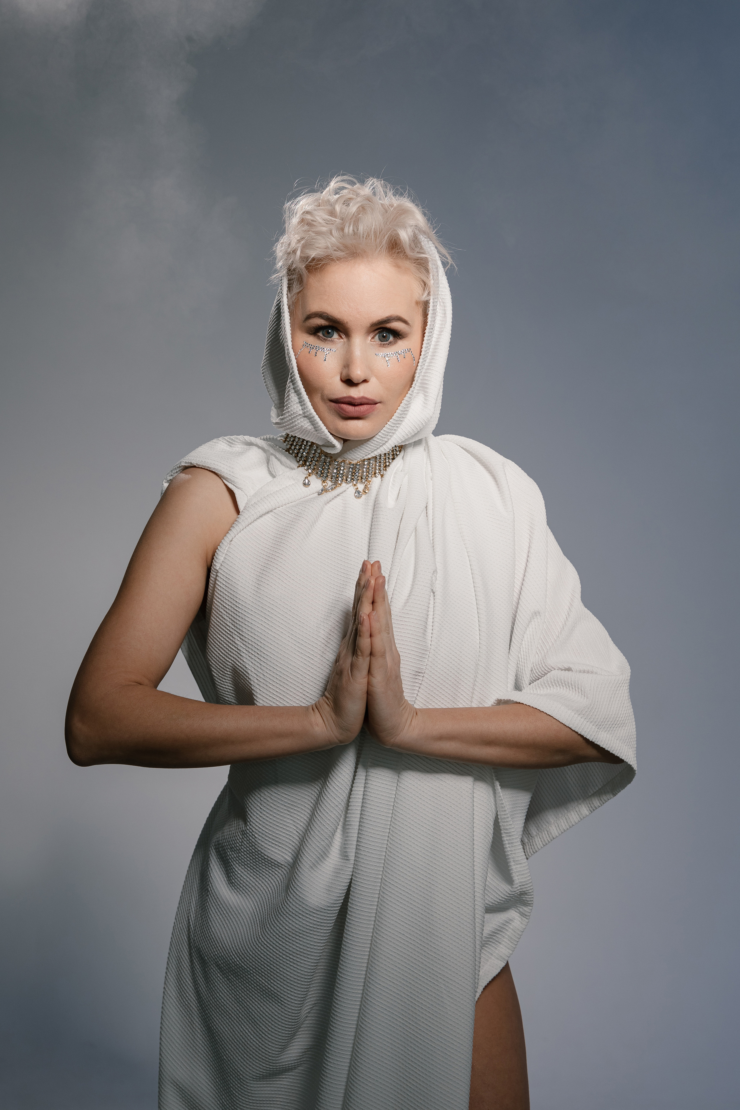 Портретная фотосессия Индиры. Свадебный фотограф Москва