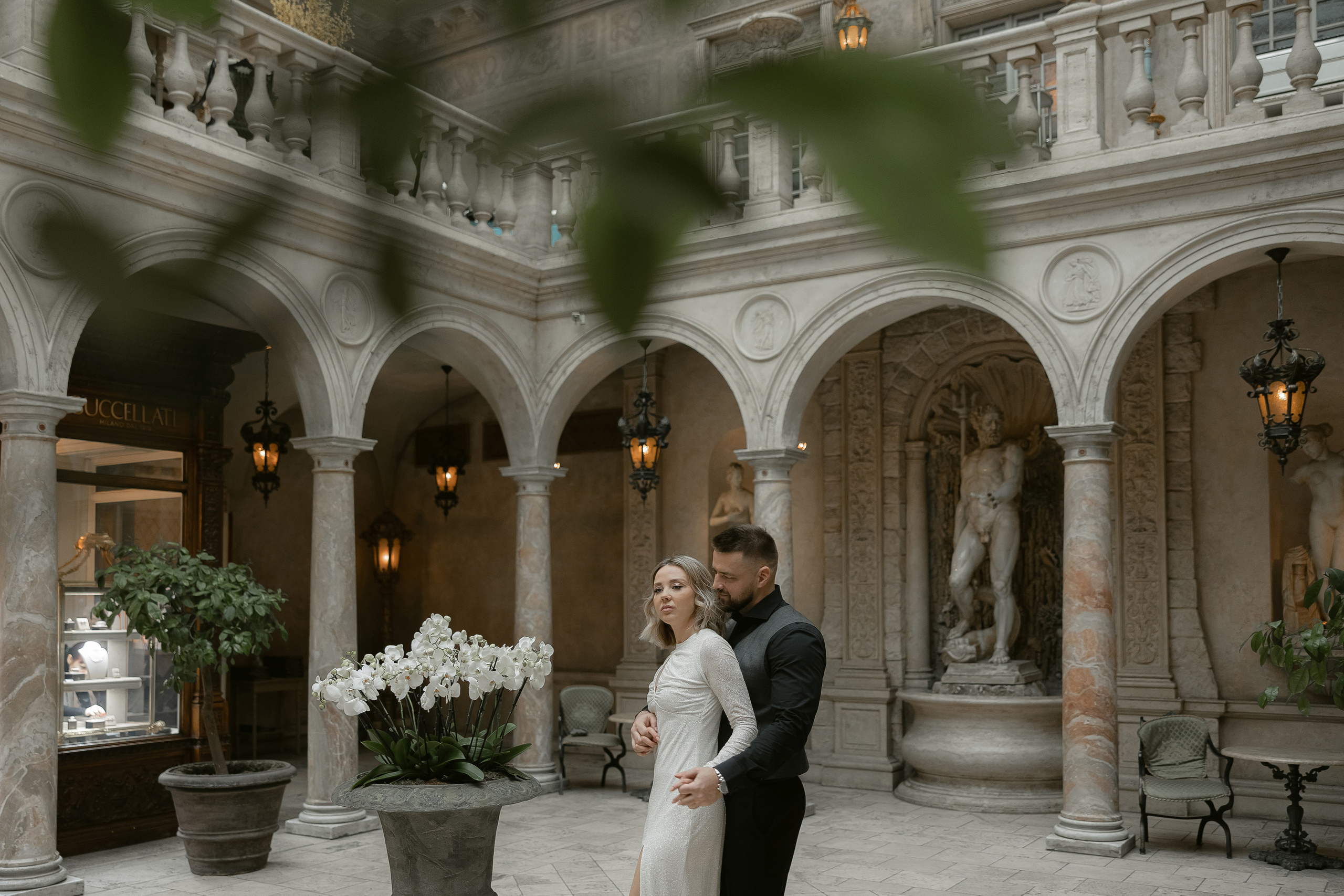 Яна и Ренат: ТУРАНДОТ и ос.Спиридонова. Свадебный фотограф Москва