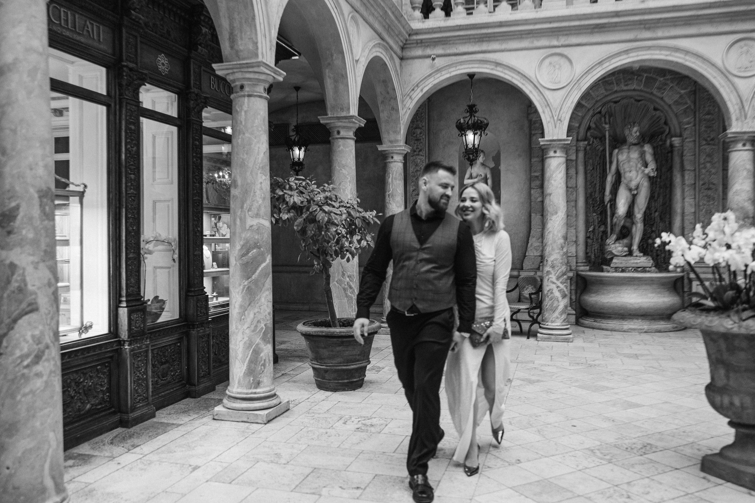 Яна и Ренат: Турандот и ос.Спиридонова. Свадебный фотограф Москва