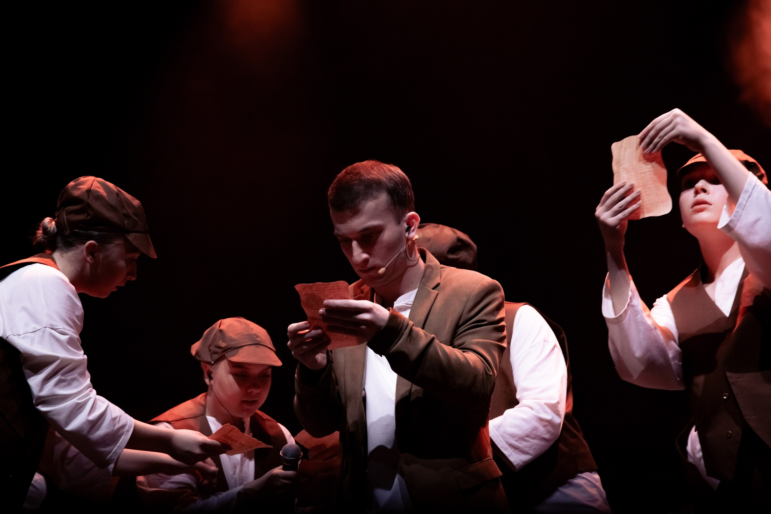 Театральная постановка Джалиль — юбилей Мусы Джалиля. Репортажный и портретный фотограф Казань / Горячих Полина