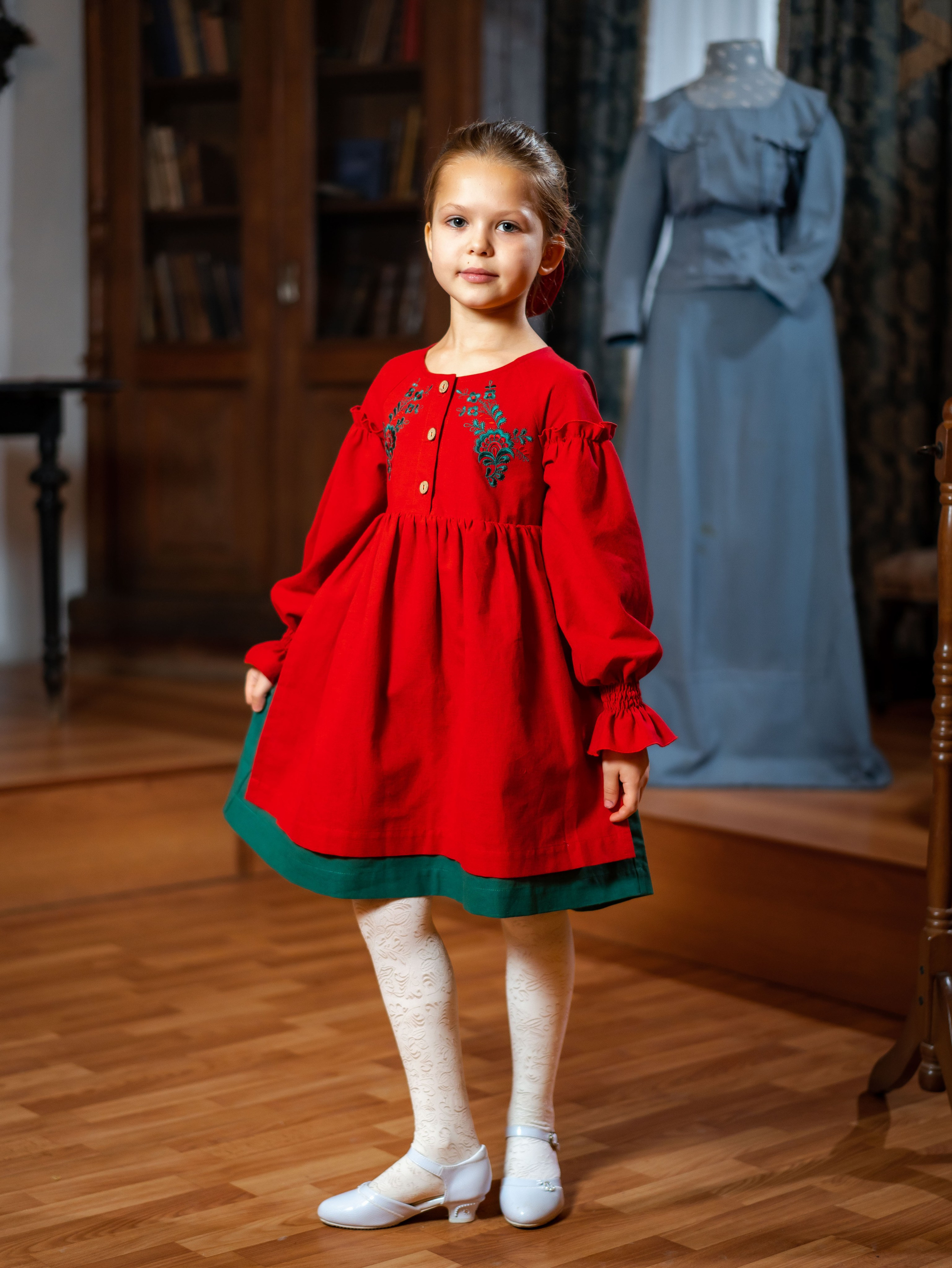 Показ одежды в рамках выставки «105. Лучшее». Фотограф Москва