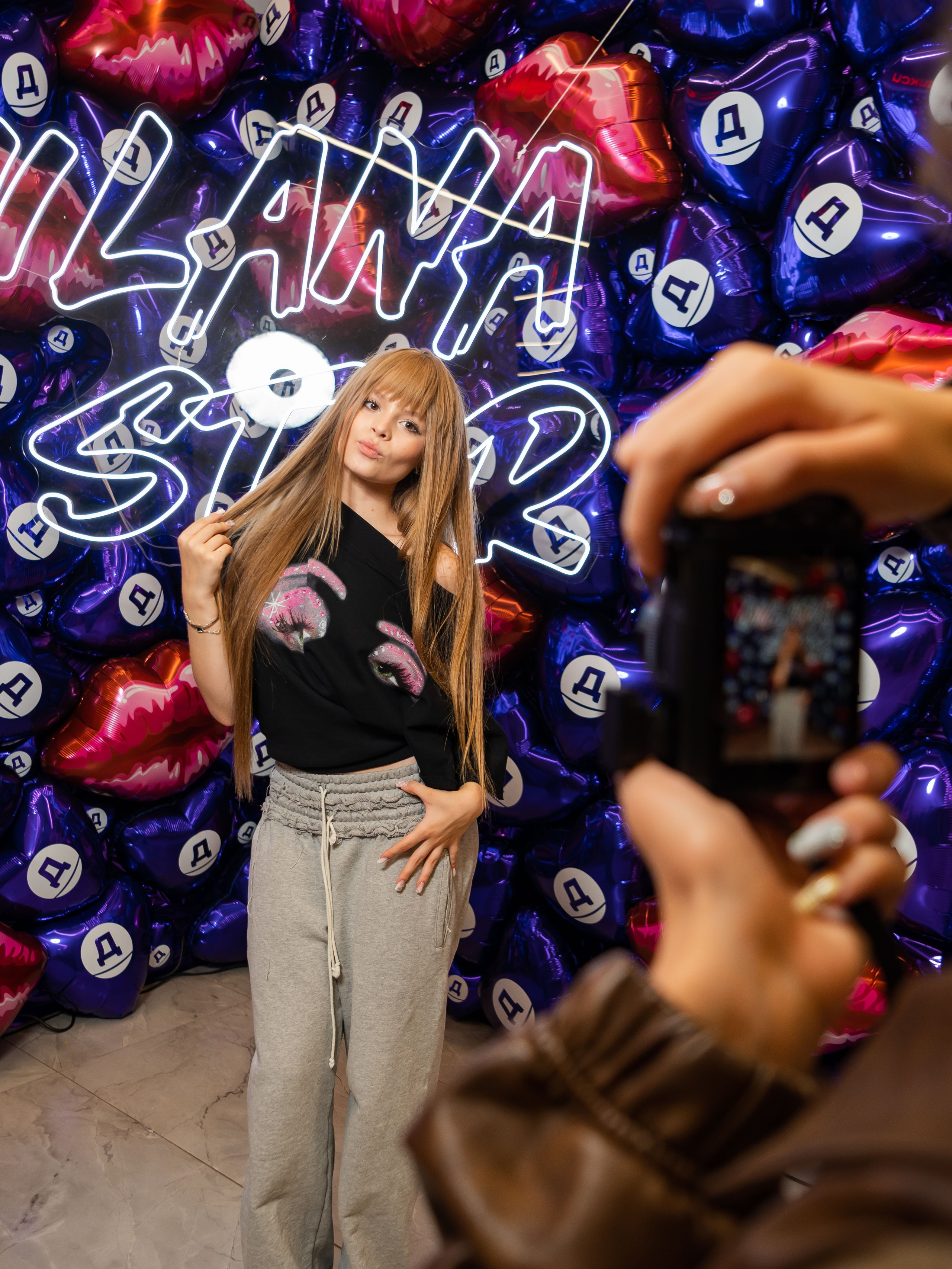 Дикси — Автограф сесия Милана Star. Фотограф Москва