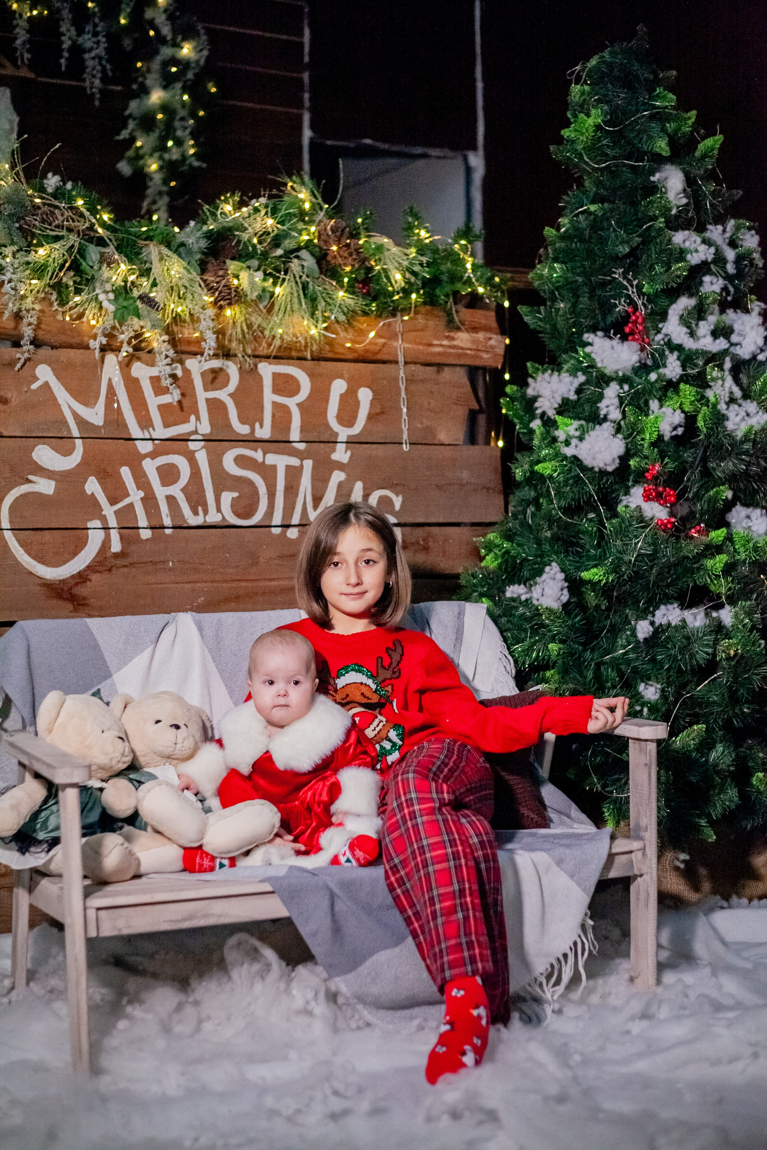 Ульяна и ее семья новый год 2024. Свадебный и семейный фотограф в Армавире