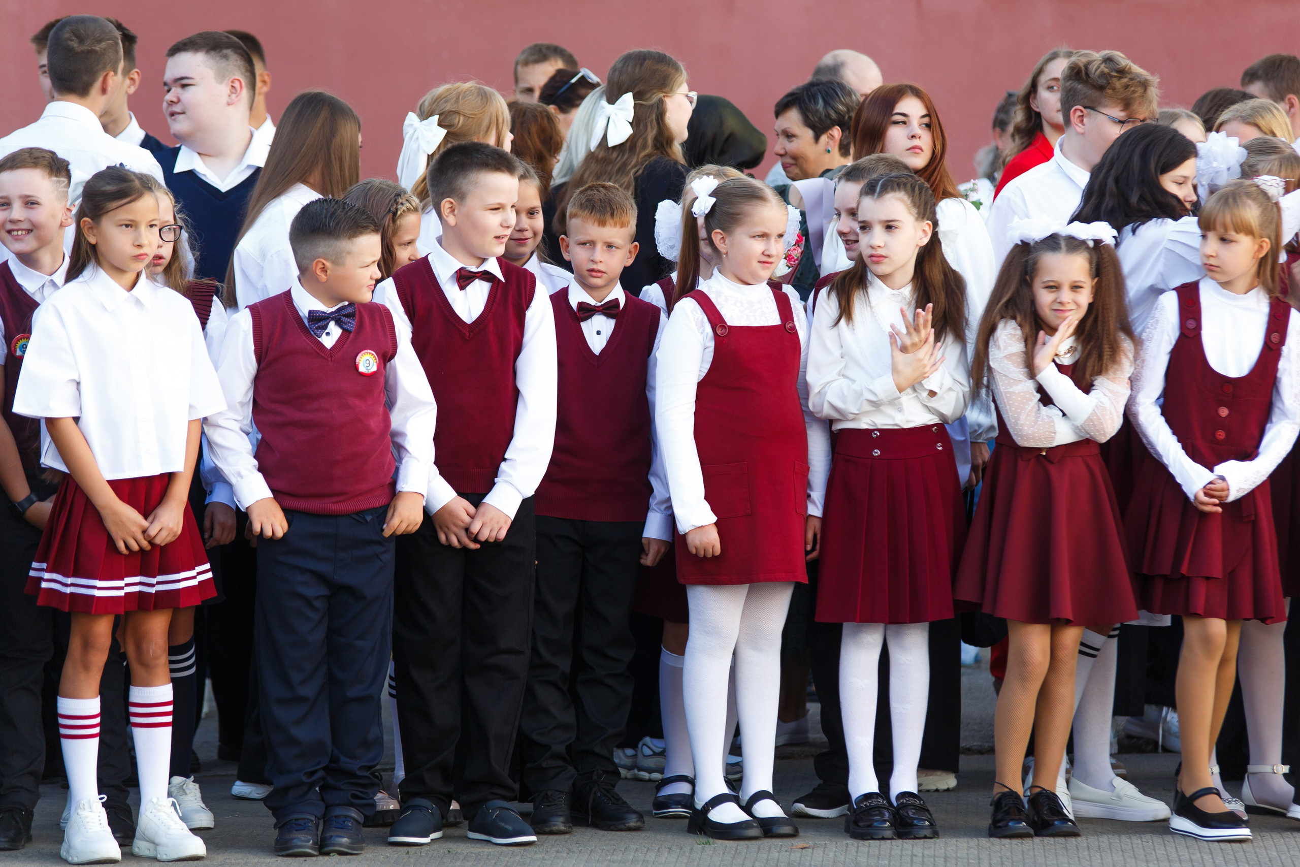 01 СЕНТЯБРЯ 2024 (МБОУ г. Мценска «Средняя школа № 9»). Профессиональный фотограф в Мценске и Орловской области