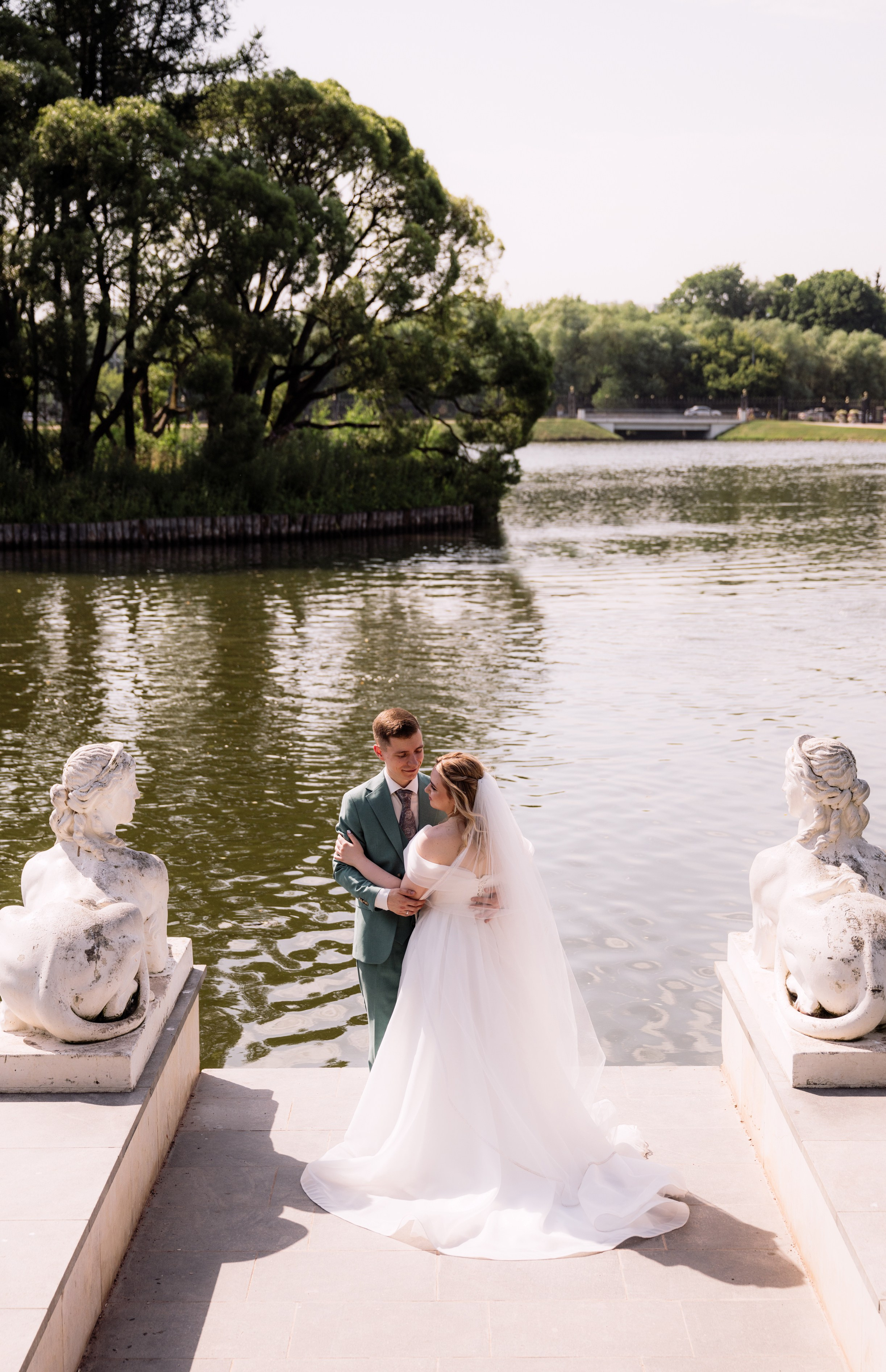Свадебная прогулка в Царицино. Фотограф в Москве Алёна Степутенко