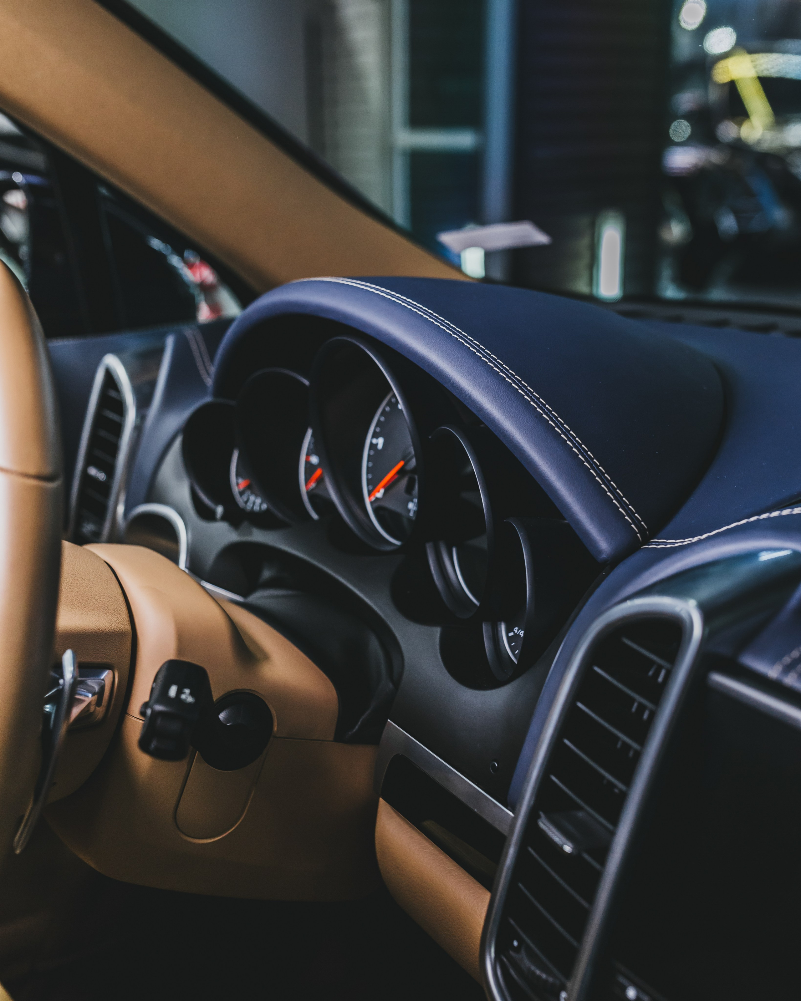 Автомобили и не только. Фотограф в Санкт-Петербурге Дмитрий Брусс