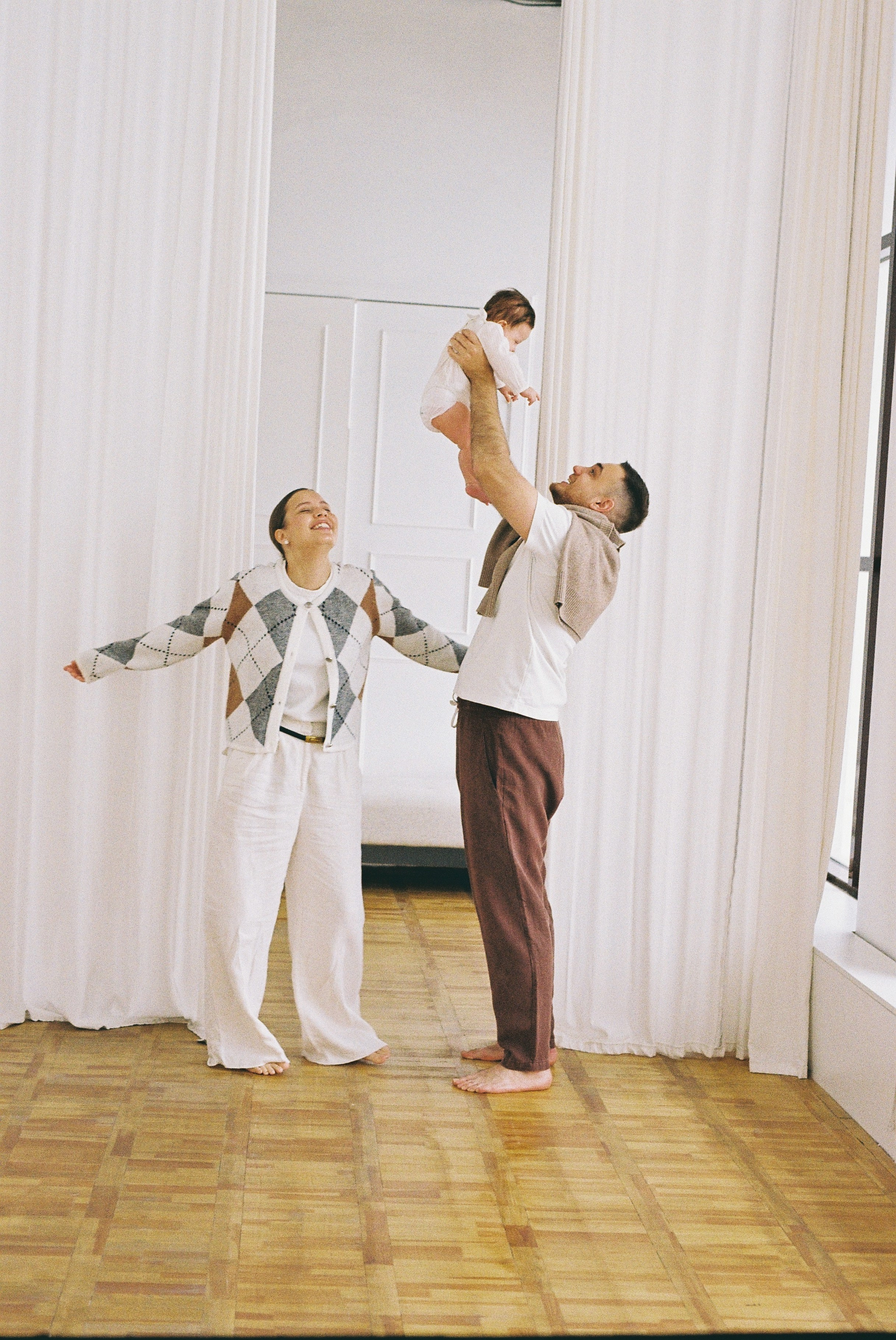 Полина, Макар и София (35 mm). Фотограф в Екатеринбурге и Москве, Анна