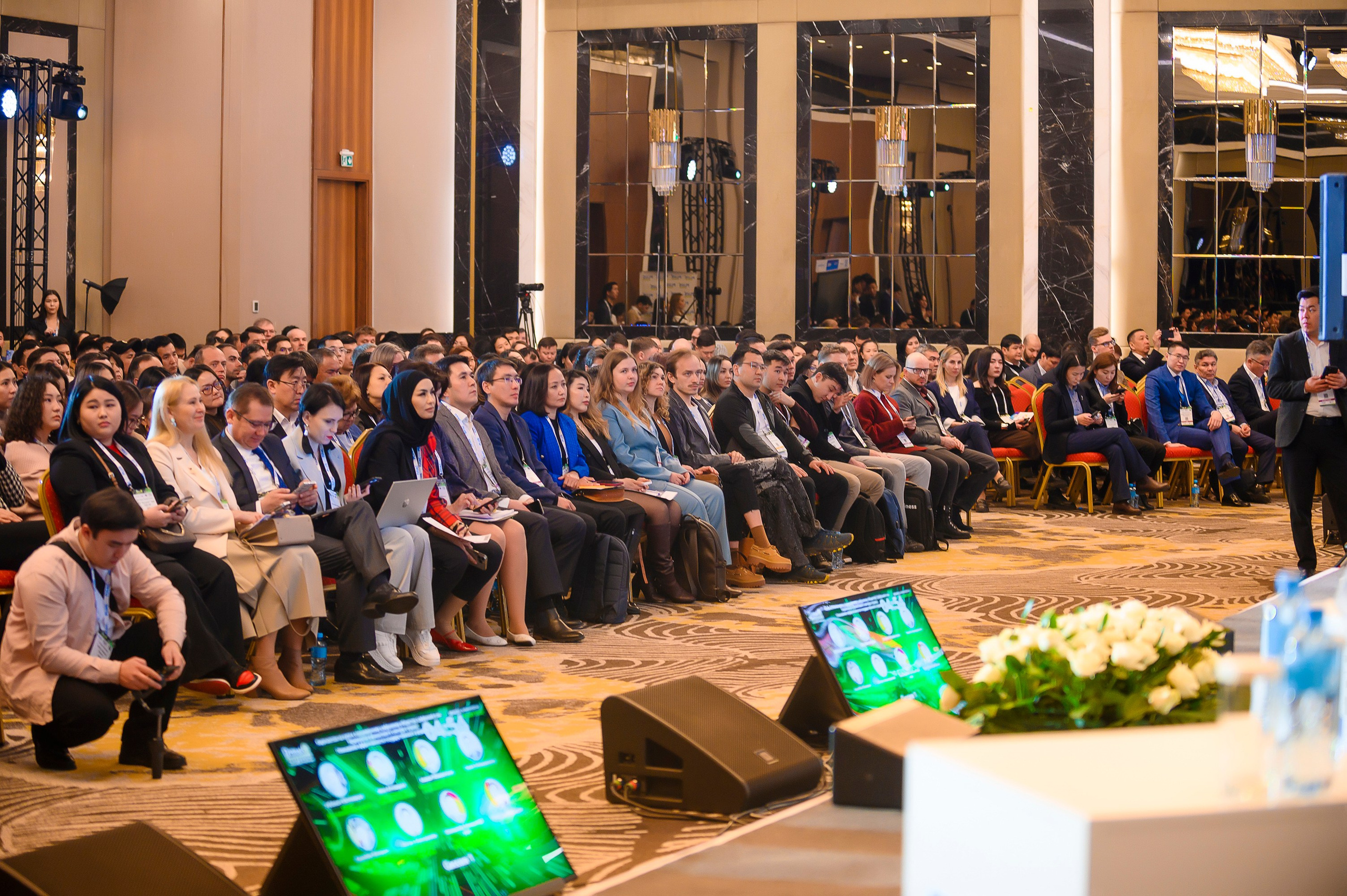 Digital Kyrgyzstan 2025. Интерьерный и репортажный фотограф в Алматы