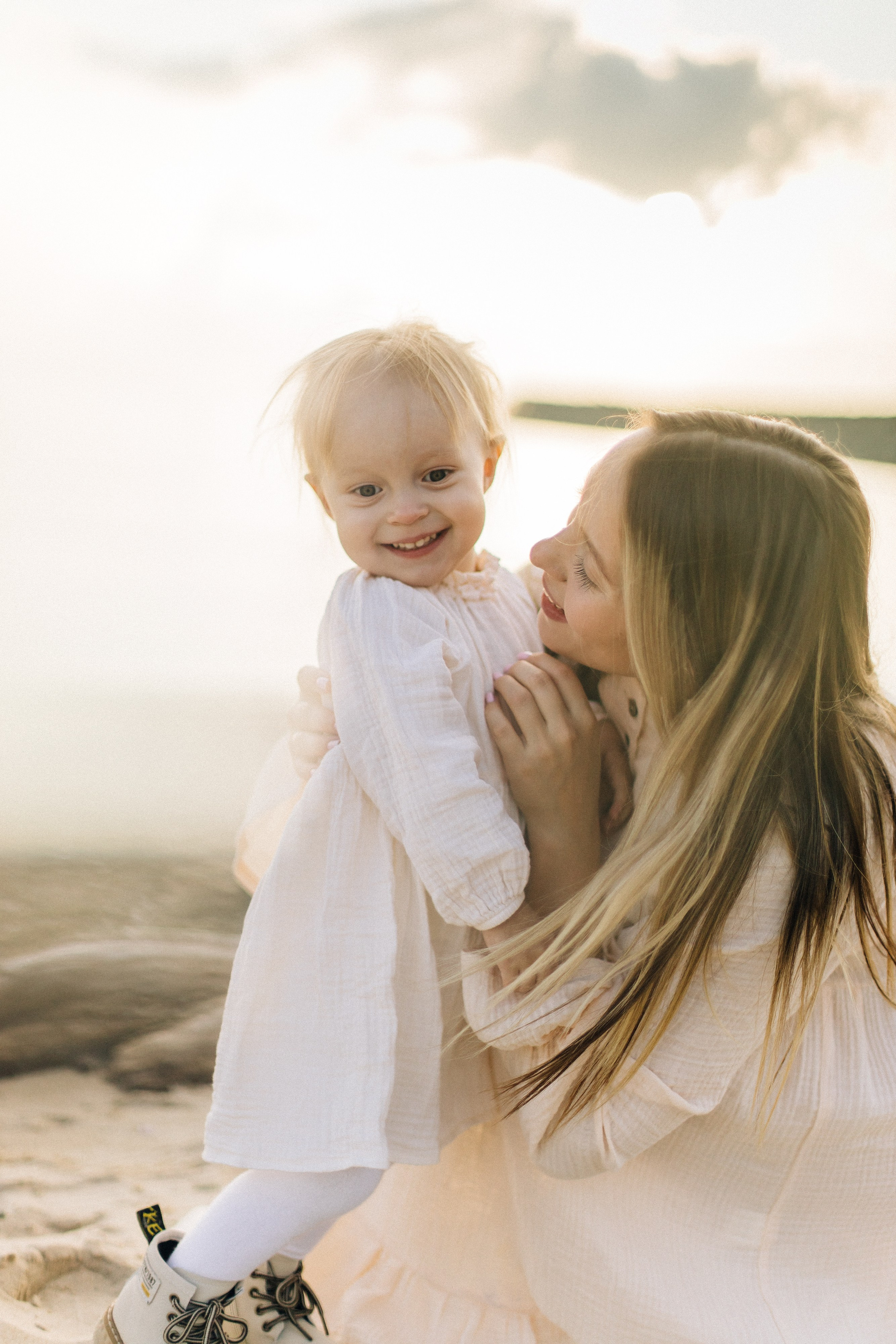 На берегу. Семейный и портретный фотограф в Новосибирске Мария Хлебус