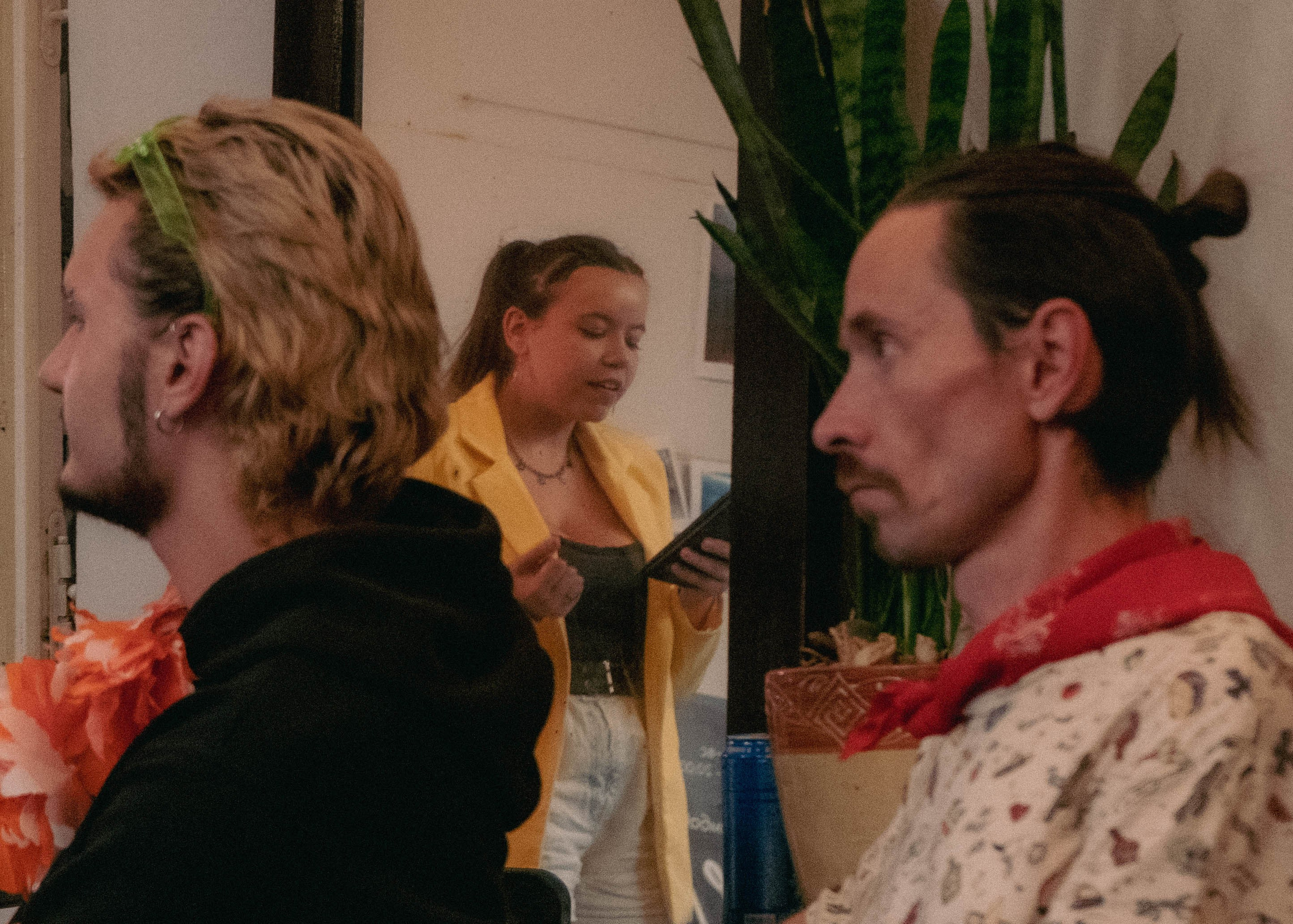 Литературный вечер от «Гротеска». Кир Анисин. Режиссер & фотограф