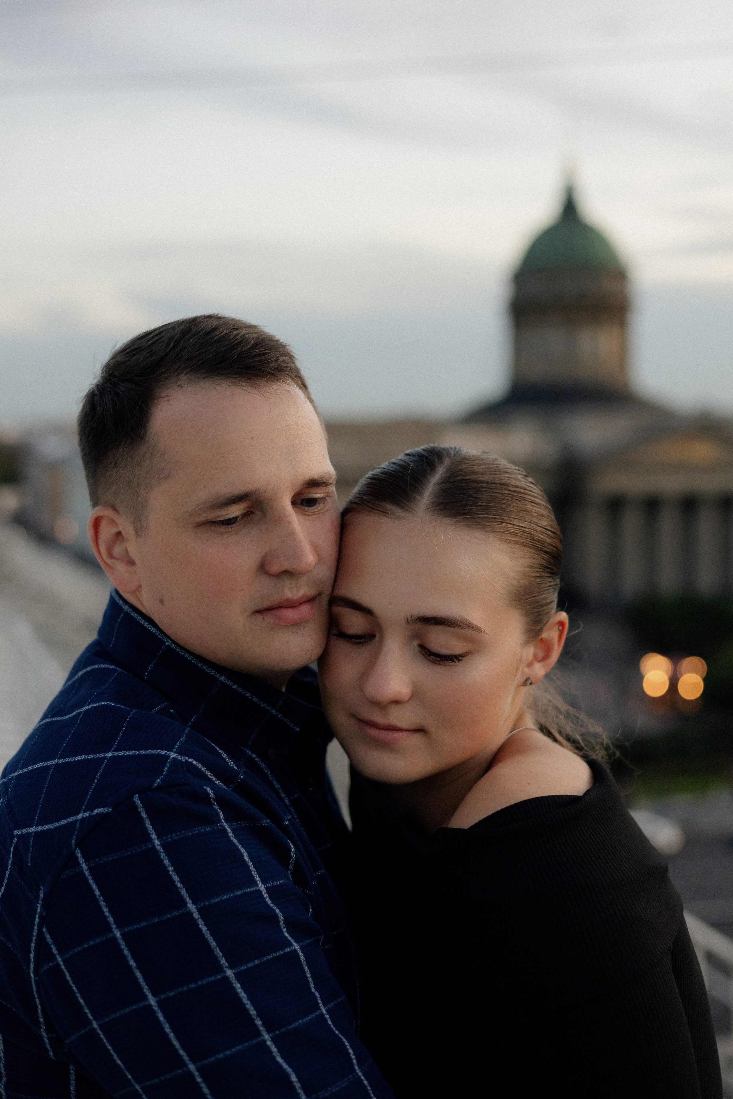 Романтика питерских крыш. Свадебный фотограф в Санкт-Петербурге Ксения Кобышева