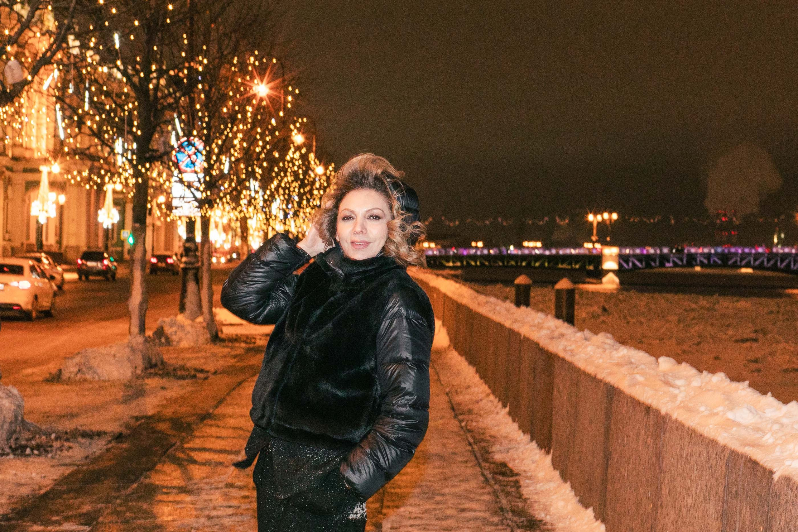 Элеонора в красном. Семейный и детский фотограф в Санкт-Петербург. Natalia Fadel