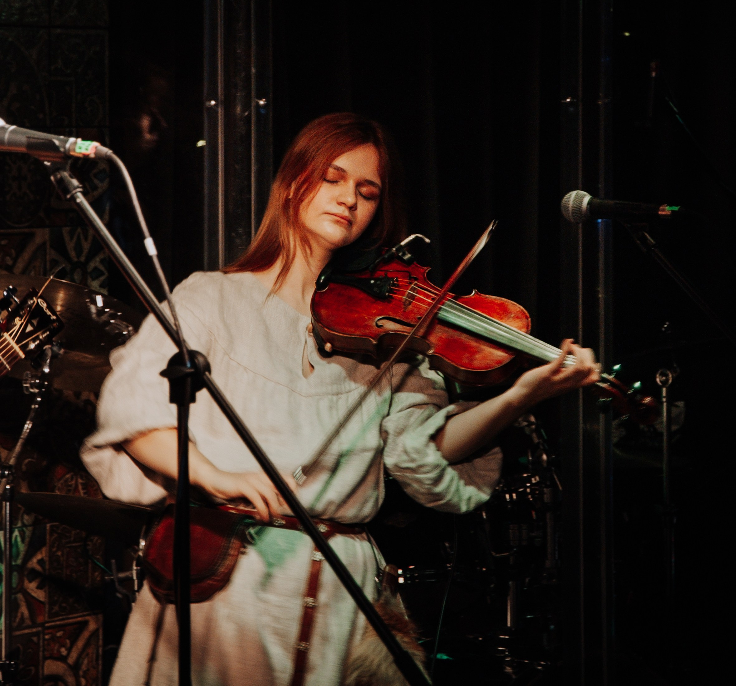 Выступление Spiritual Seasons в Петербурге. Портретный и лайфстайл фотограф в Санкт-Петербурге
