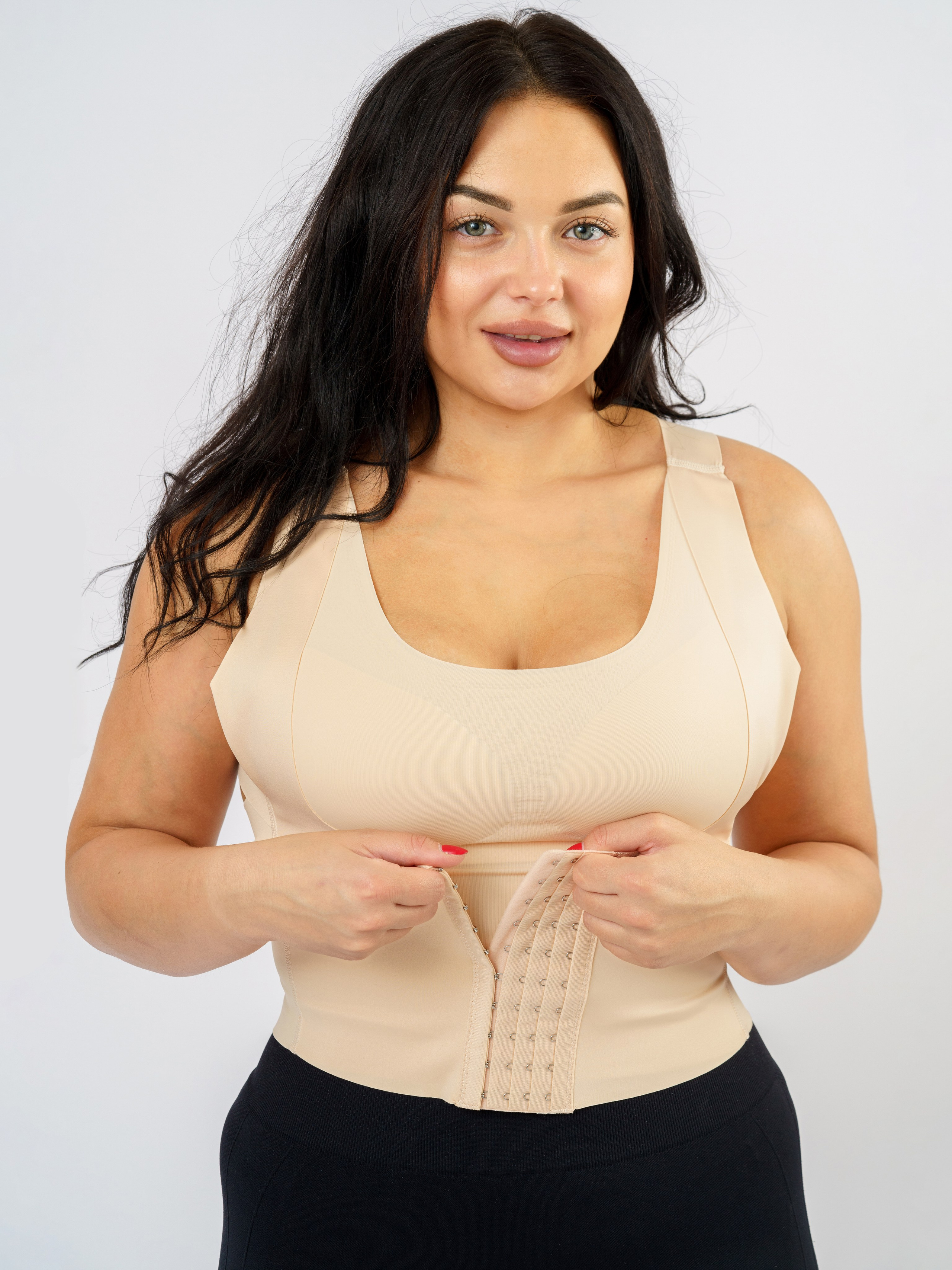 Александра, 48-50 р-р, 165 рост. KED Production — продакшн из СПб. Создаём фото, видео и контент, который помогает брендам и селлерам продавать больше