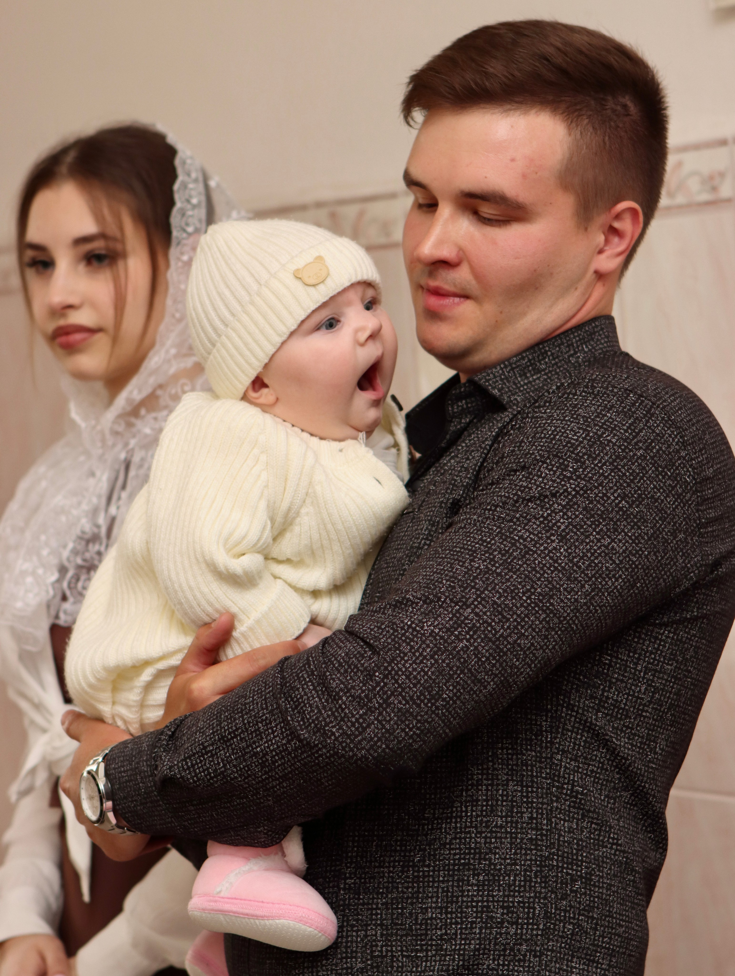 Анастасия и Вадим — крещение Виктории. Фотограф в Курске Смирнов Евгений