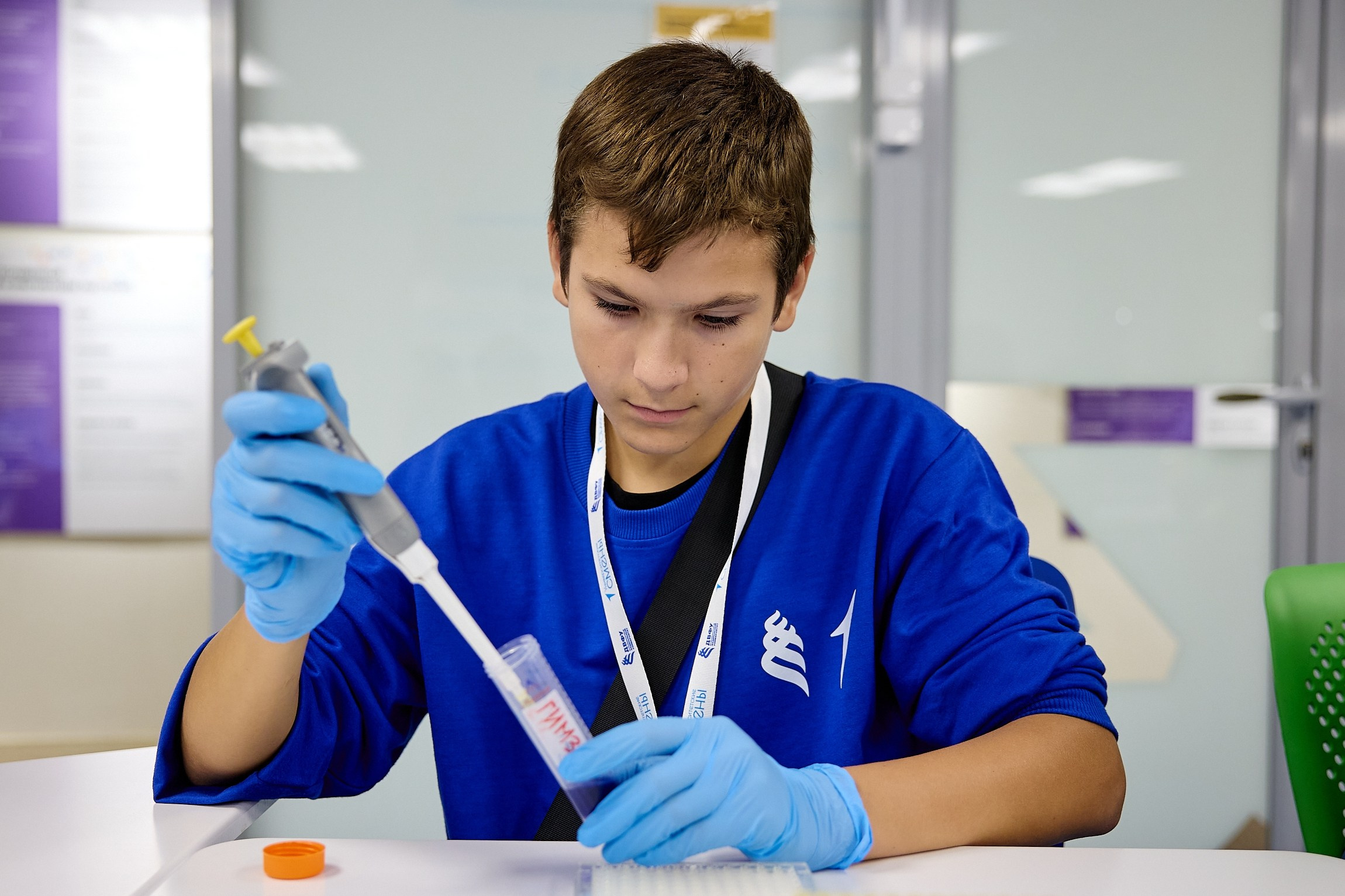 Университетские смены 2025. Репортажный и студийный фотограф во Владивостоке Дударева Софья