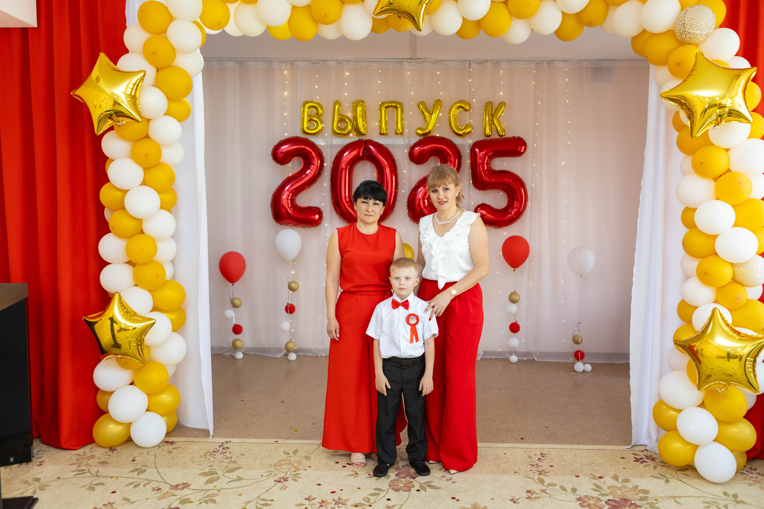 Выпускной в детскому саду 2025 год. Свадебный и предметный фотограф Ренат Каламперов