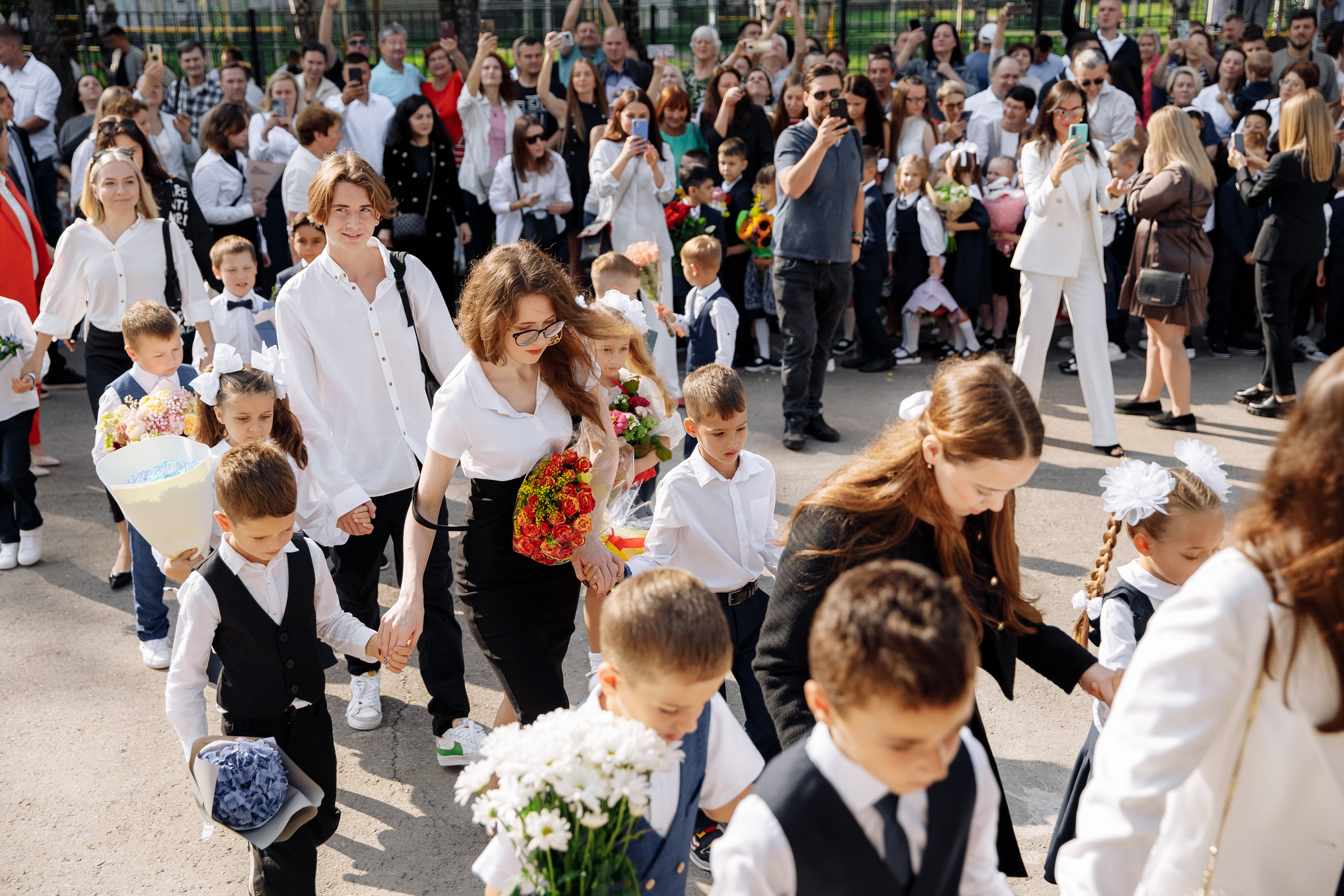 1 сентября Покровская СОШ. Свадебный фотограф Фадеева Алёна