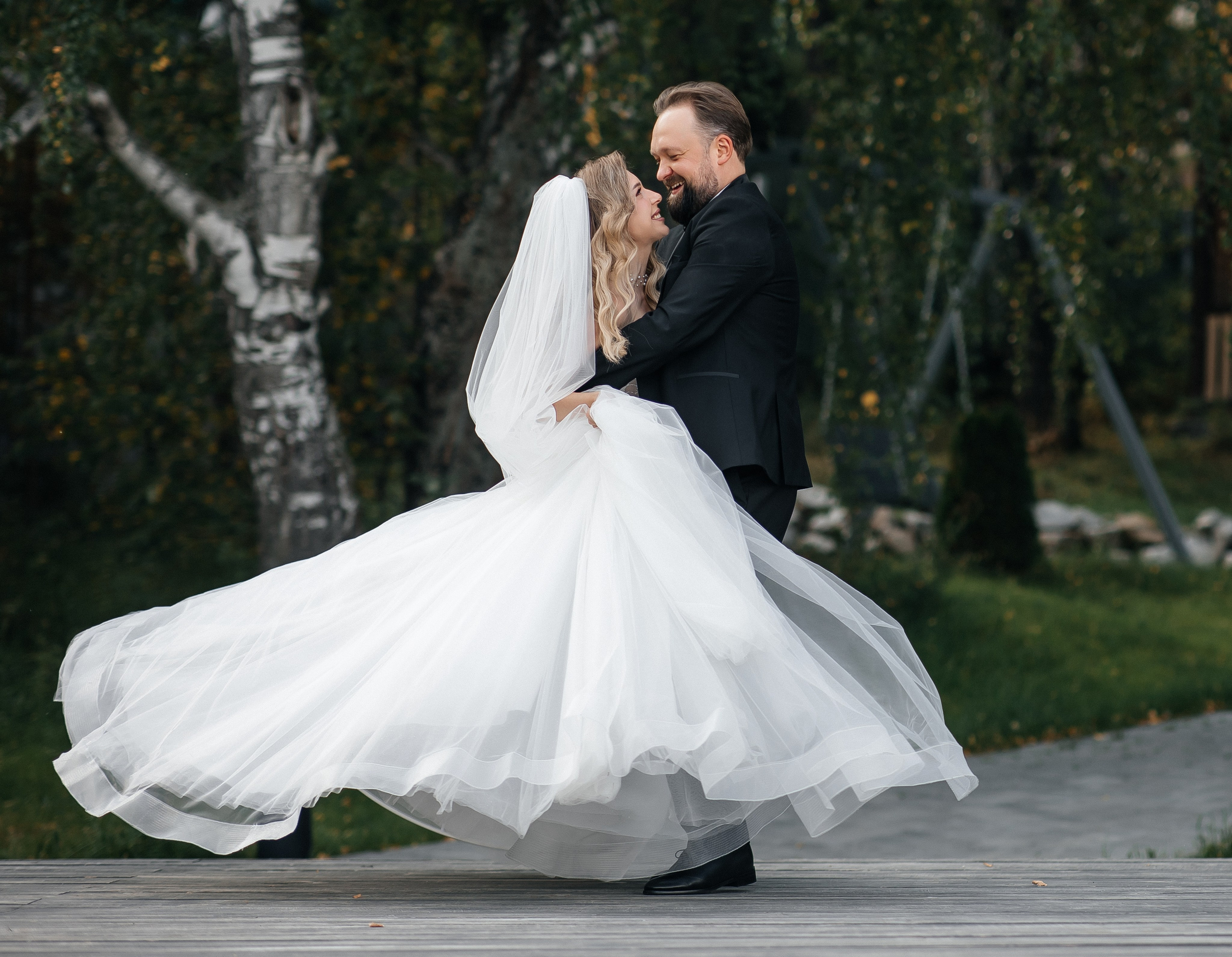 Илья и Инна 2025 Небо. Свадебный и портретный фотограф Алина Иванова. Екатеринбург-Москва