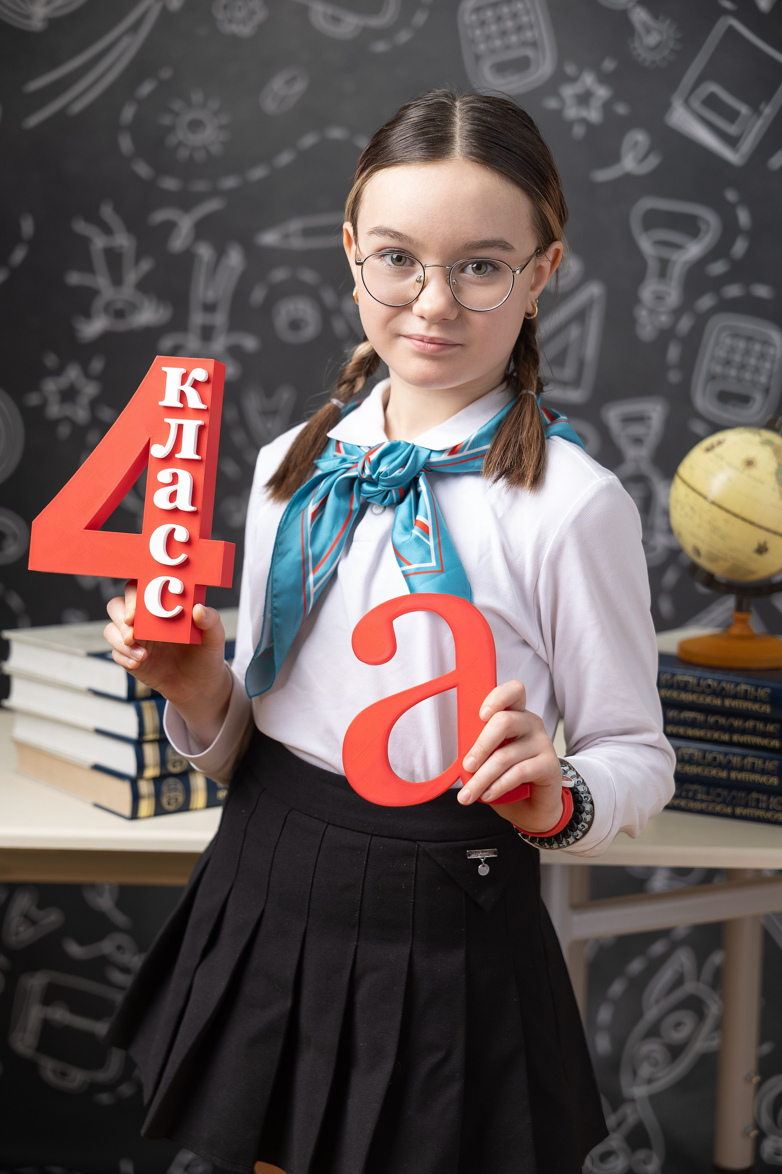 Младшие классы. Фотосессии в Тобольске, школьный фотограф, репортажная съемка