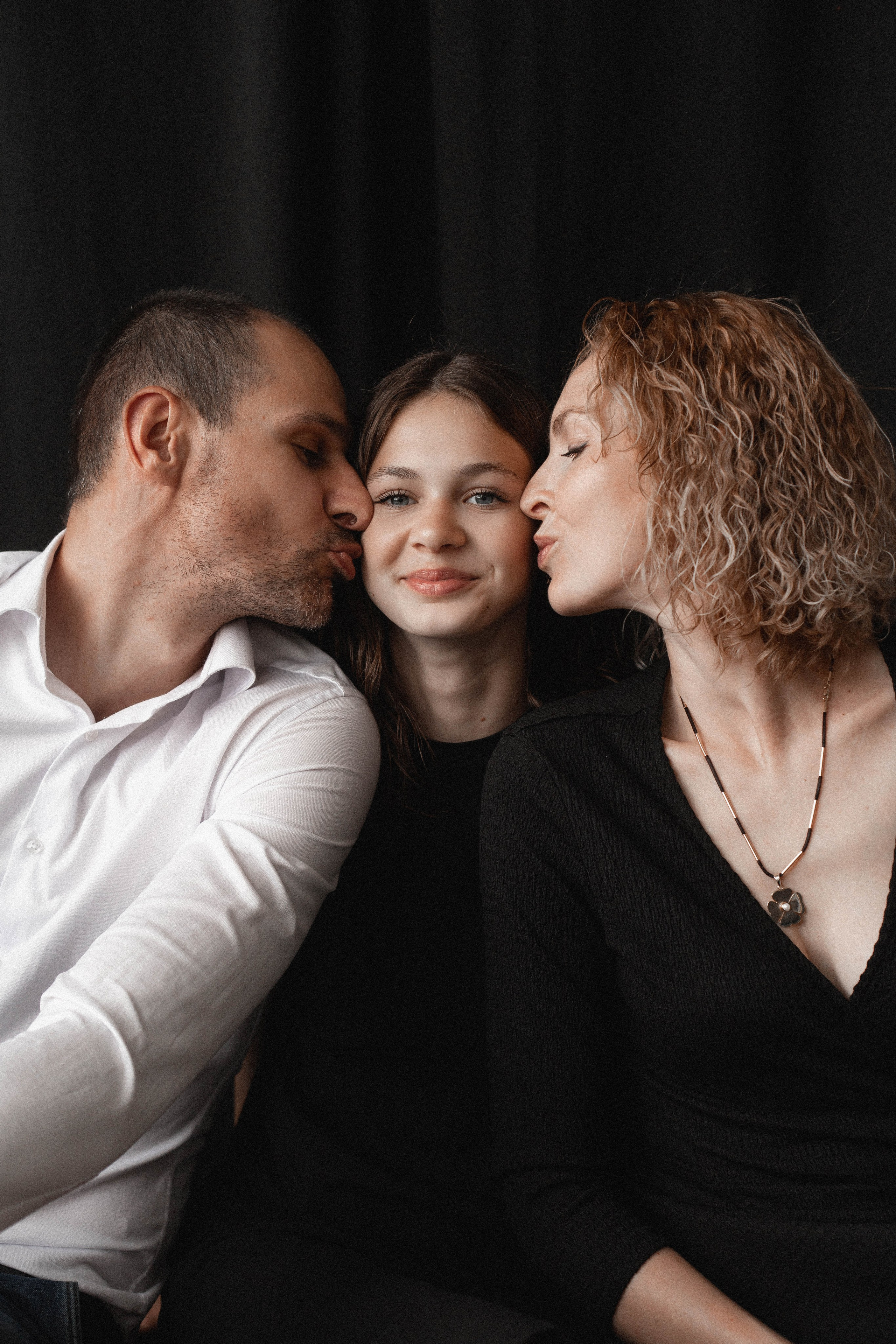 Яна, София, Андрей. Свадебный и портретный фотограф Соломко Диана