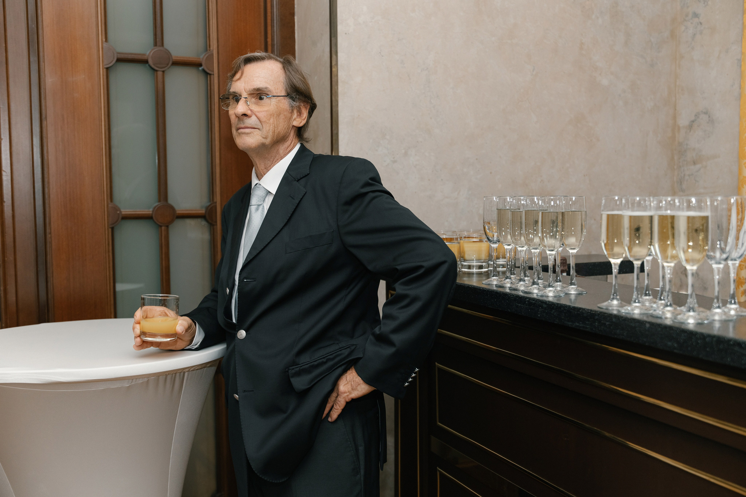 Свадебный банкет в отеле Хилтон Москва Ленинградская. Свадебный фотограф Москва