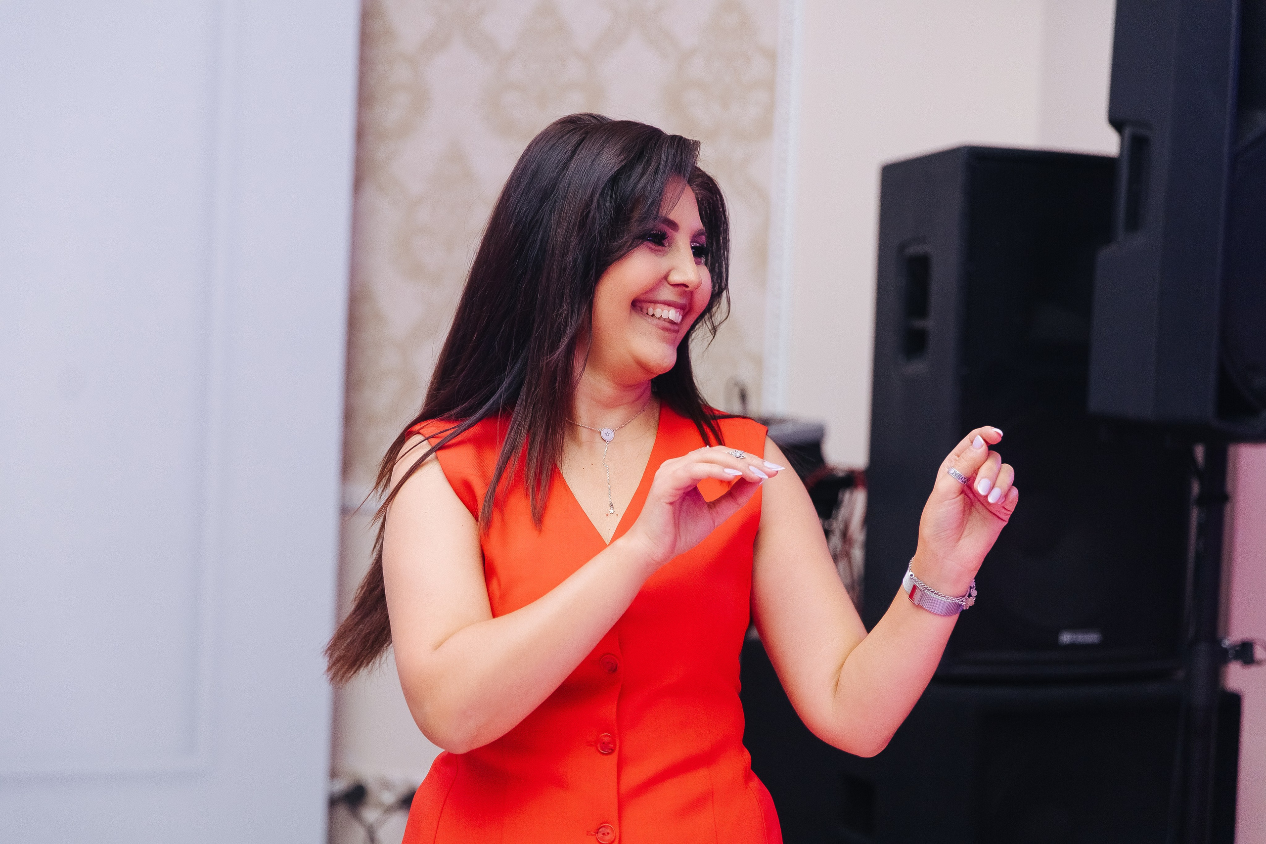 Ани и Назели. 35&5 День рождения, «Янтарь». Фотограф в Красноярске Надежда Воскресенская