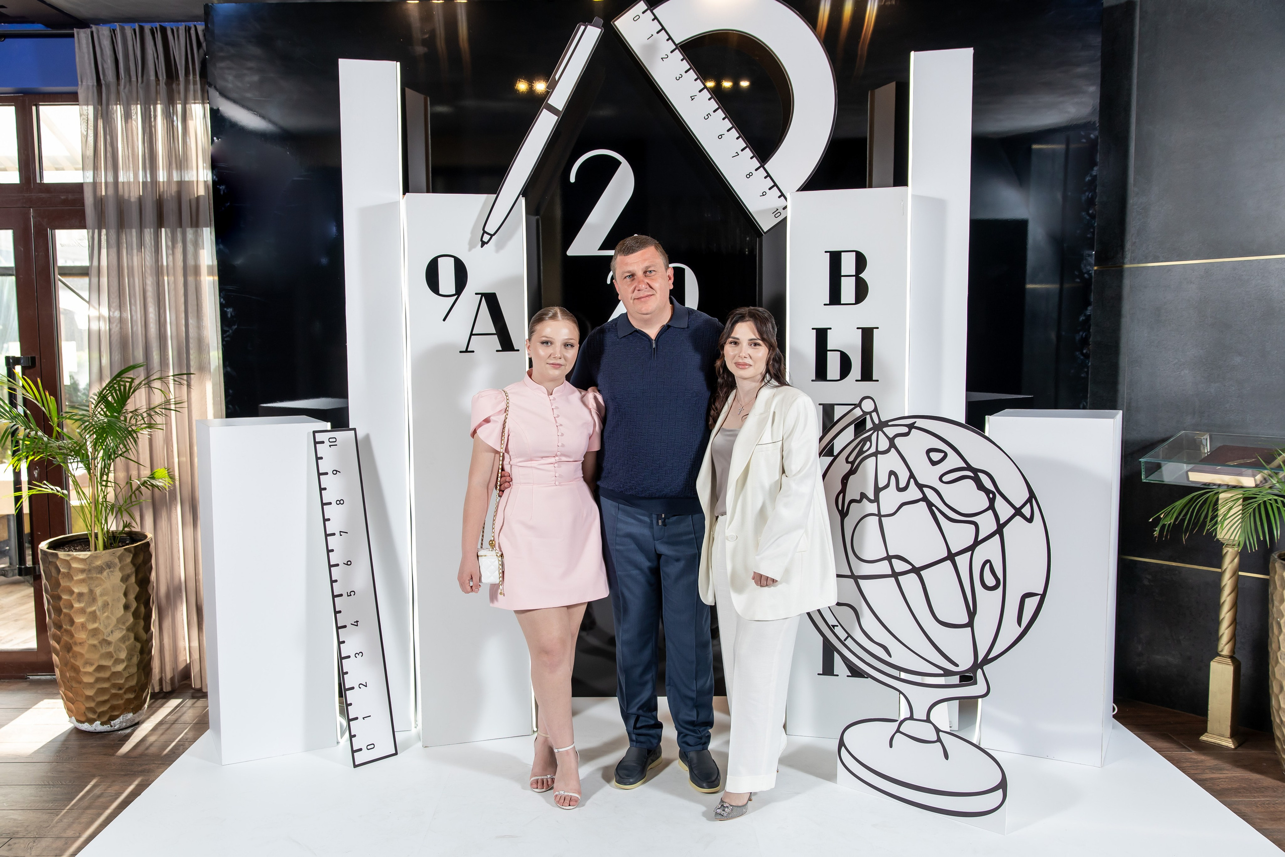 Выпуск 9А Ягода М 25 год. Семейный и свадебный фотограф в Геленджике Михаил Шматов